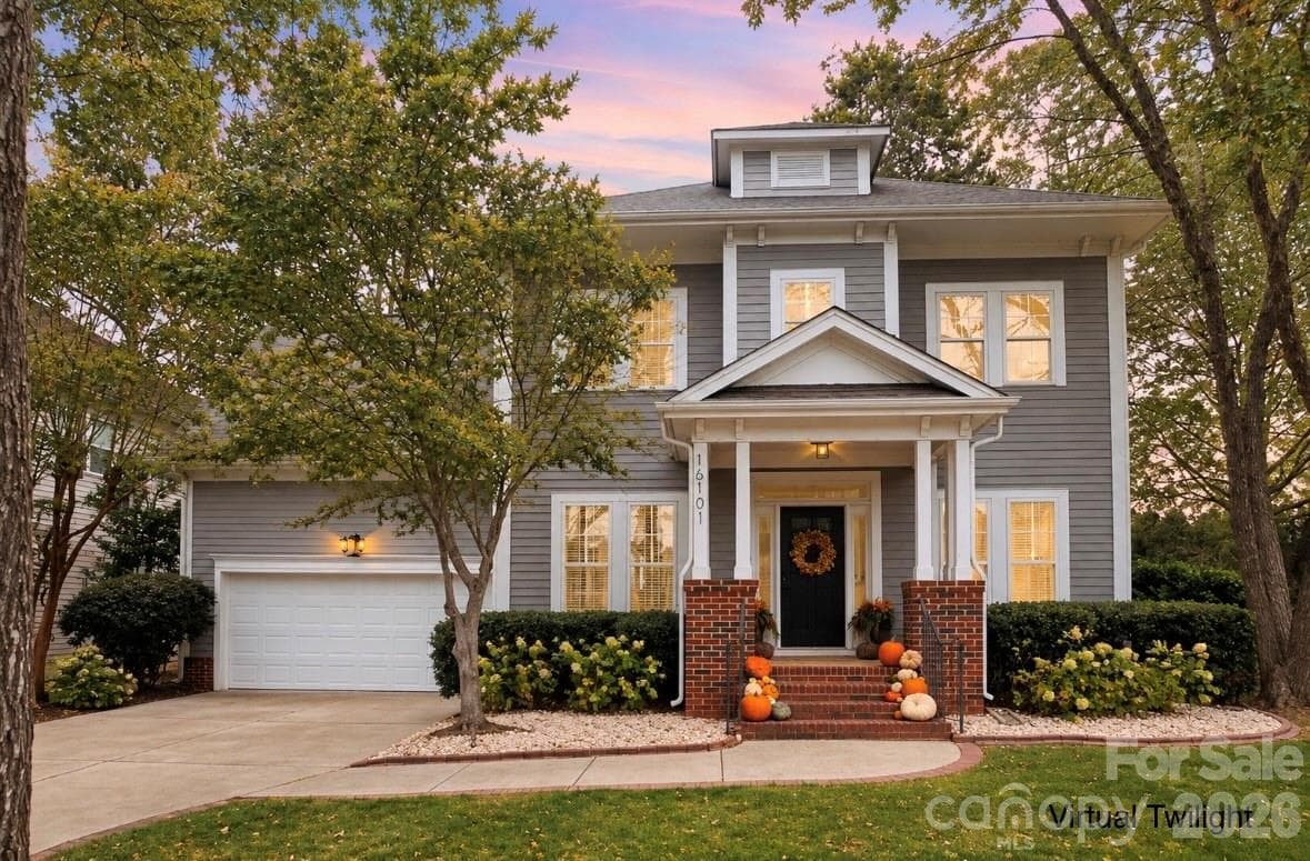 16101 Kelly Park Circle