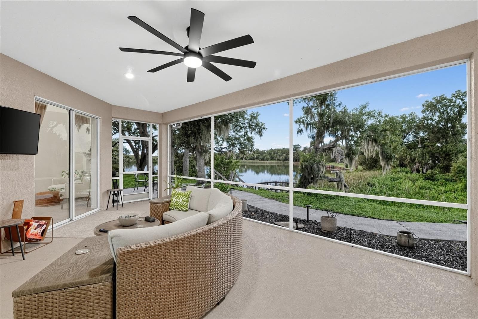 Single Family Residence at 4389 WINDING OAKS DR, MULBERRY, photo 34 of 38
