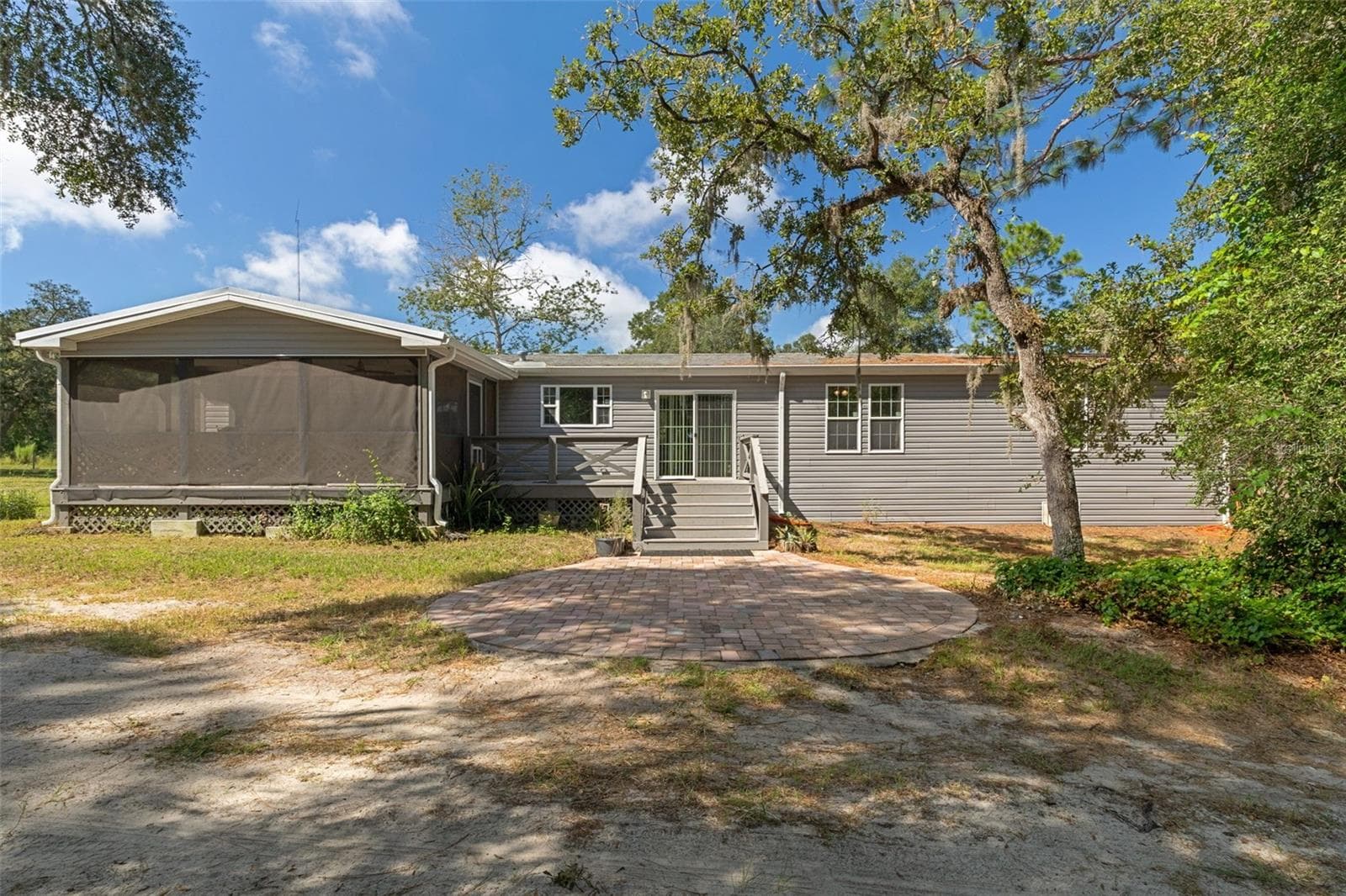 16344 PLATINUM DR
