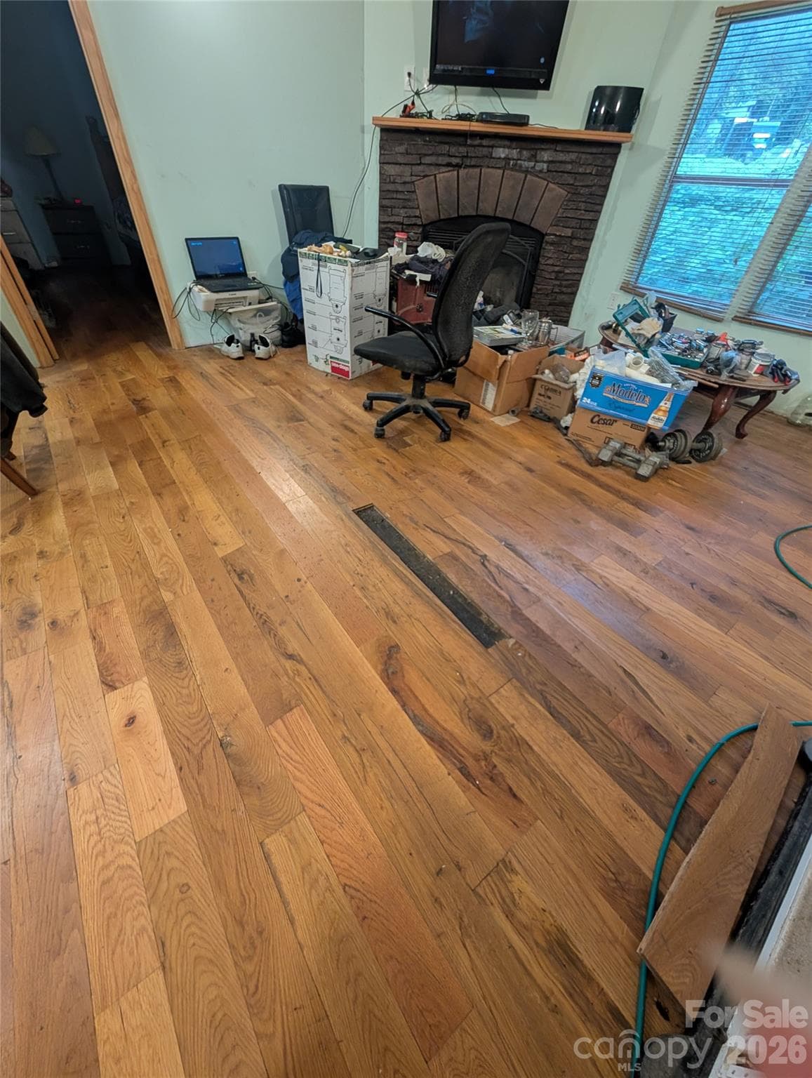 showing floor damage - 5732 Daybrook Court, Stanley