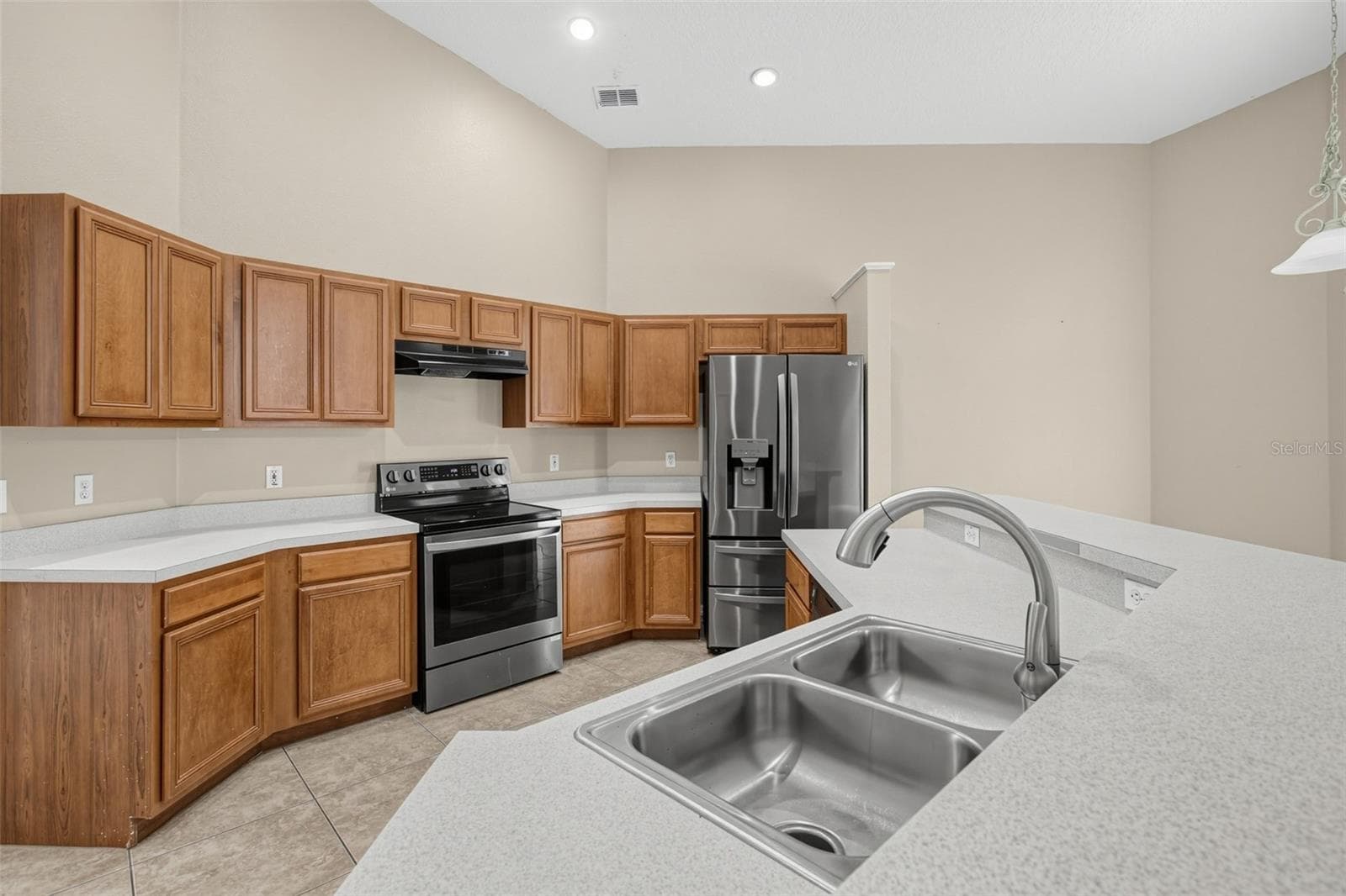 Single Family Residence at 2361 CIMMARON ASH WAY, APOPKA, photo 9 of 50