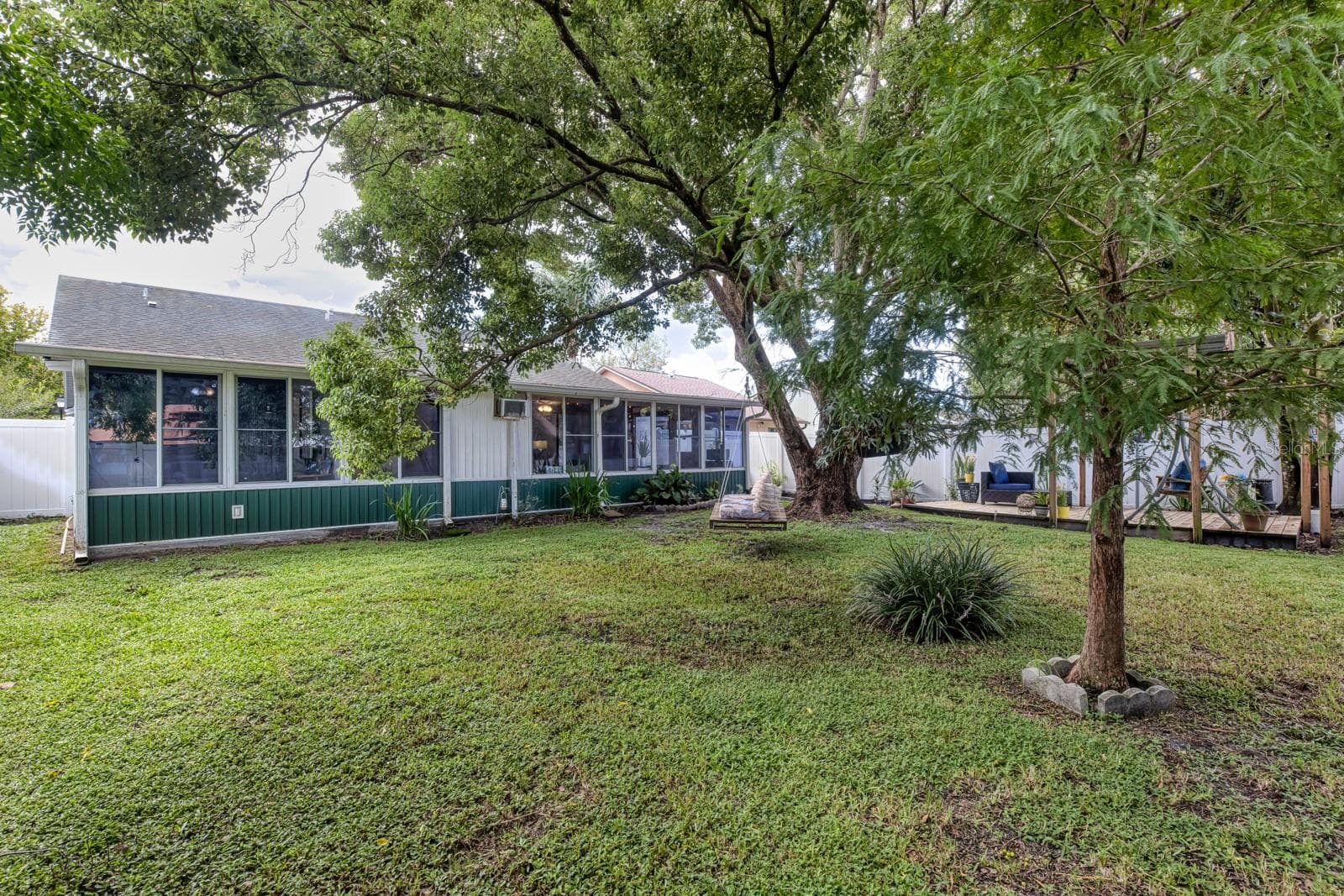 Back of house - 1131 COVINGTON ST, OVIEDO