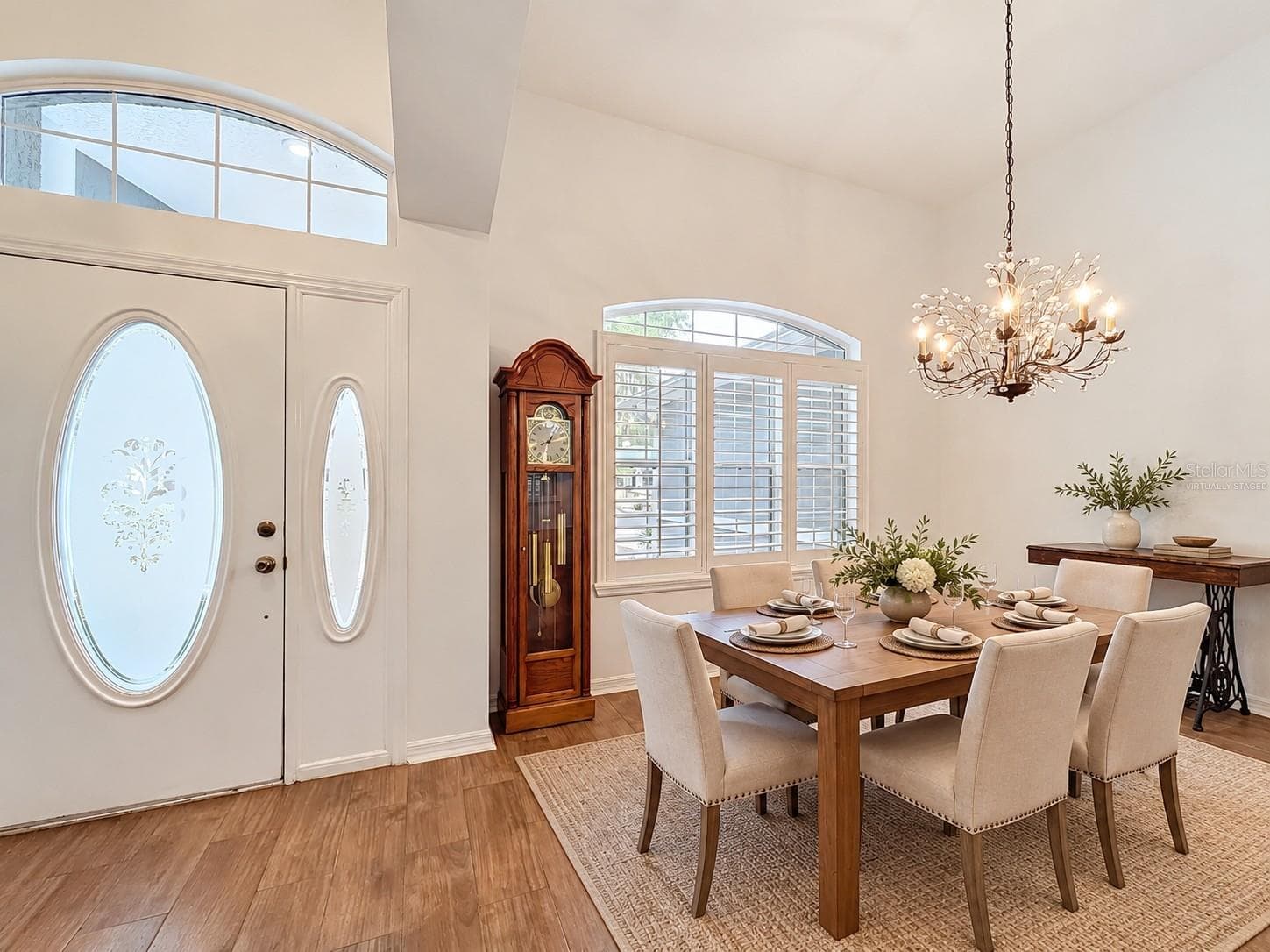 Virtually staged dining room - 507 DOWLING CIR, LADY LAKE