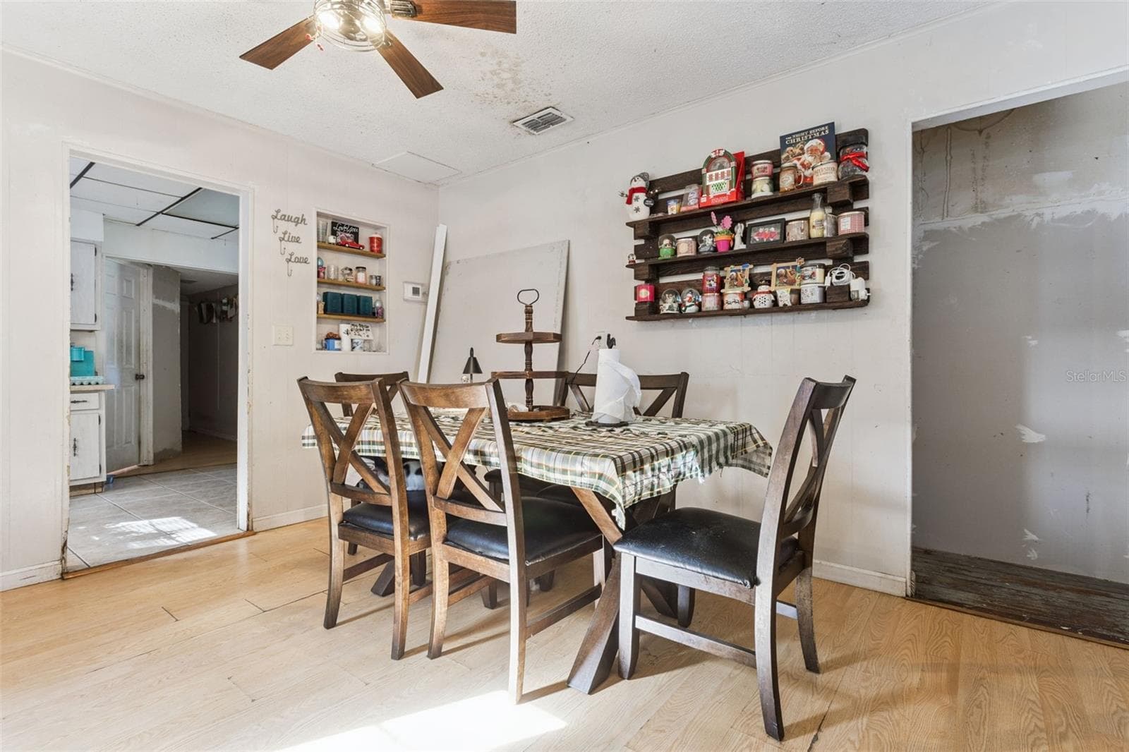 Single Family Residence at 54901 CEDAR CREST RD, ASTOR, photo 17 of 32