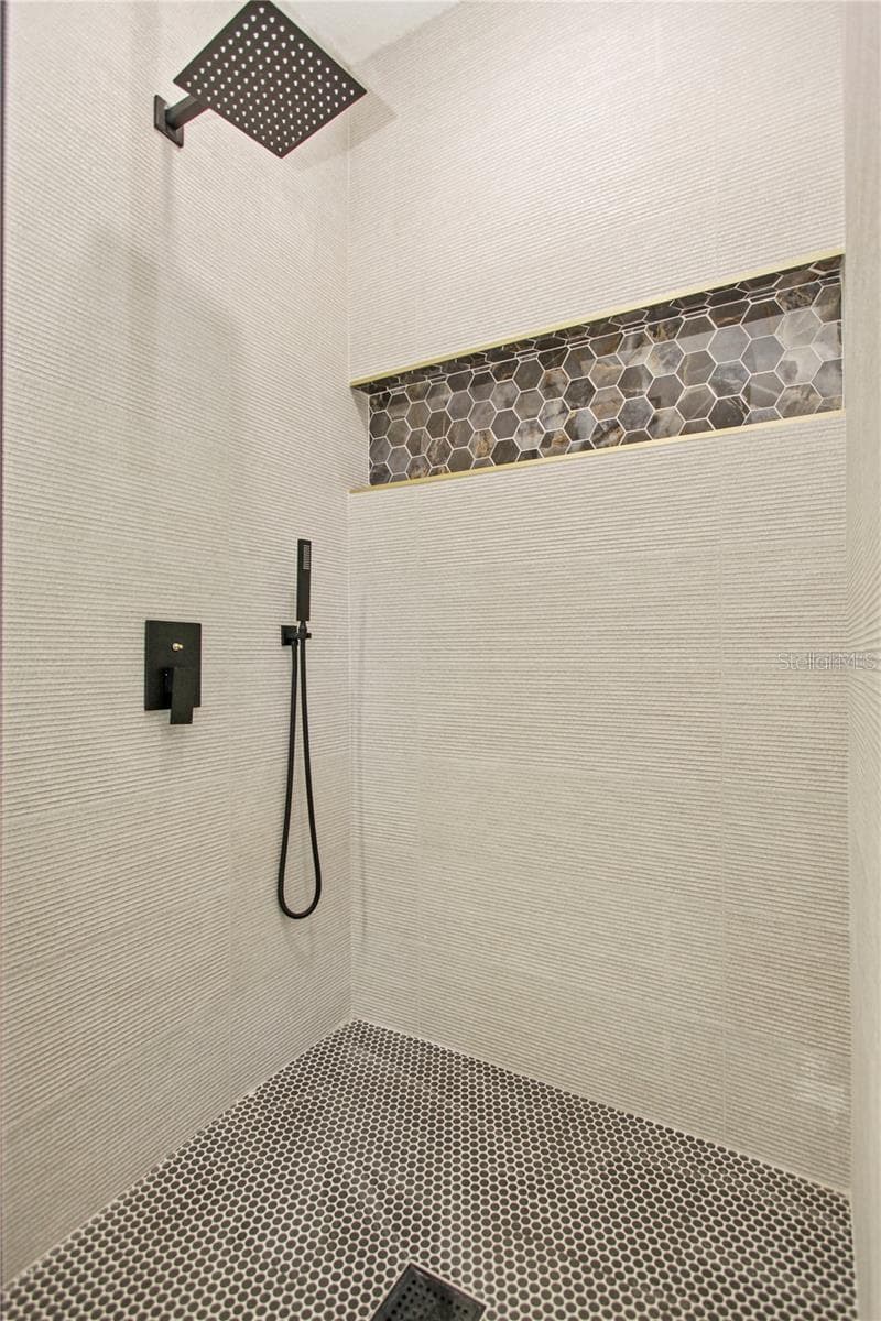 Single Family Residence at DOVER SHORES FIFTH ADD, ORLANDO, photo 16 of 33