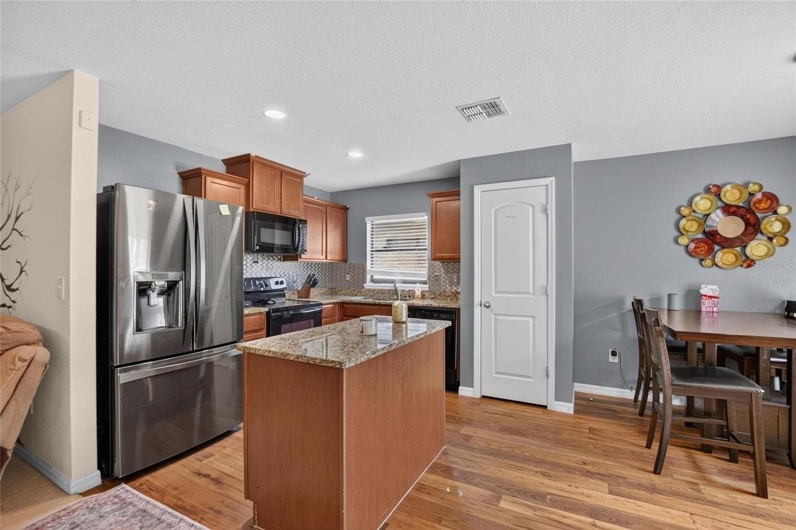 Single Family Residence at 14441 ALISTAR MANOR DR, WIMAUMA, photo 13 of 45
