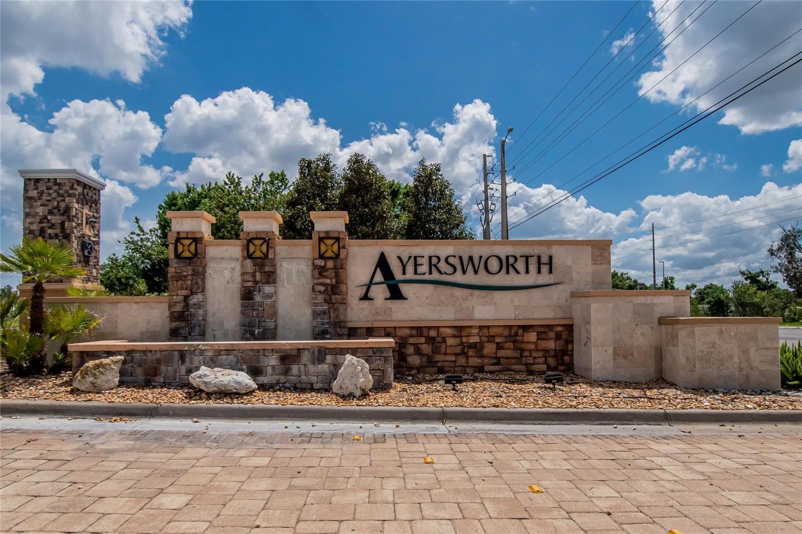 Single Family Residence at 14441 ALISTAR MANOR DR, WIMAUMA, photo 40 of 45