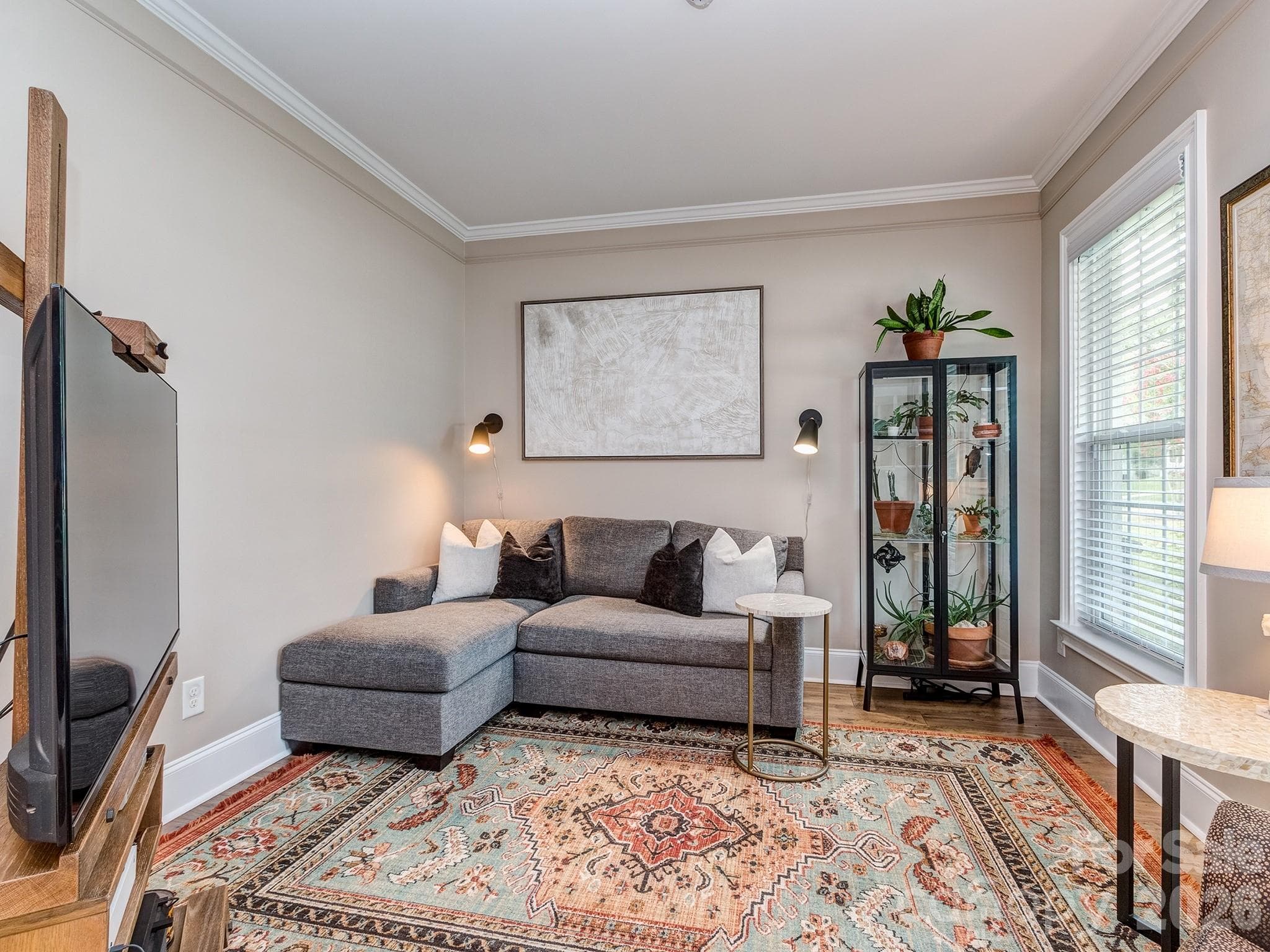 Office/flex space with French doors - 2844 Georgia Avenue, Charlotte