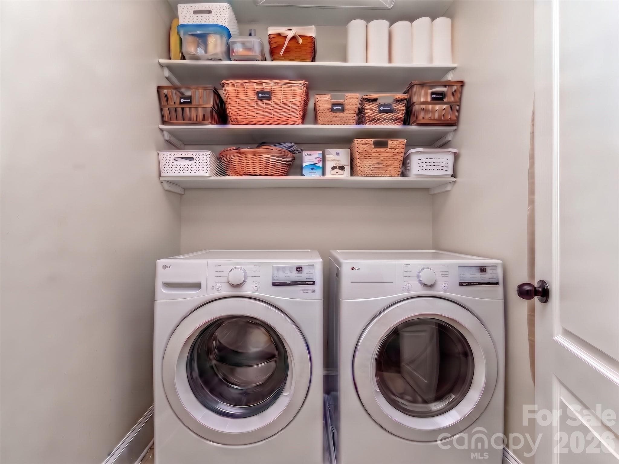 Laundry room - 2844 Georgia Avenue, Charlotte