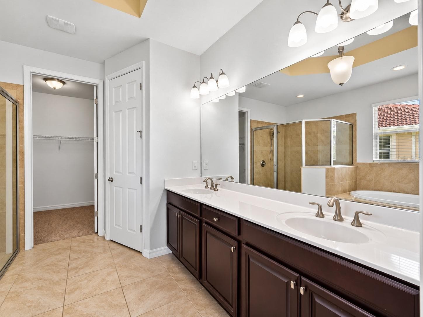 Single Family Residence at 8938 PEREGRINE WAY, NORTH PORT, photo 17 of 57