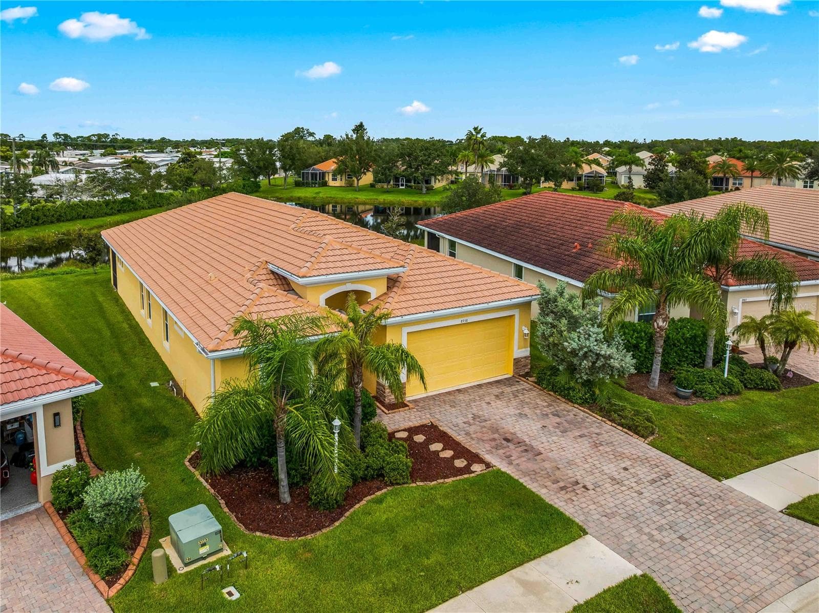 Single Family Residence at 8938 PEREGRINE WAY, NORTH PORT, photo 36 of 57