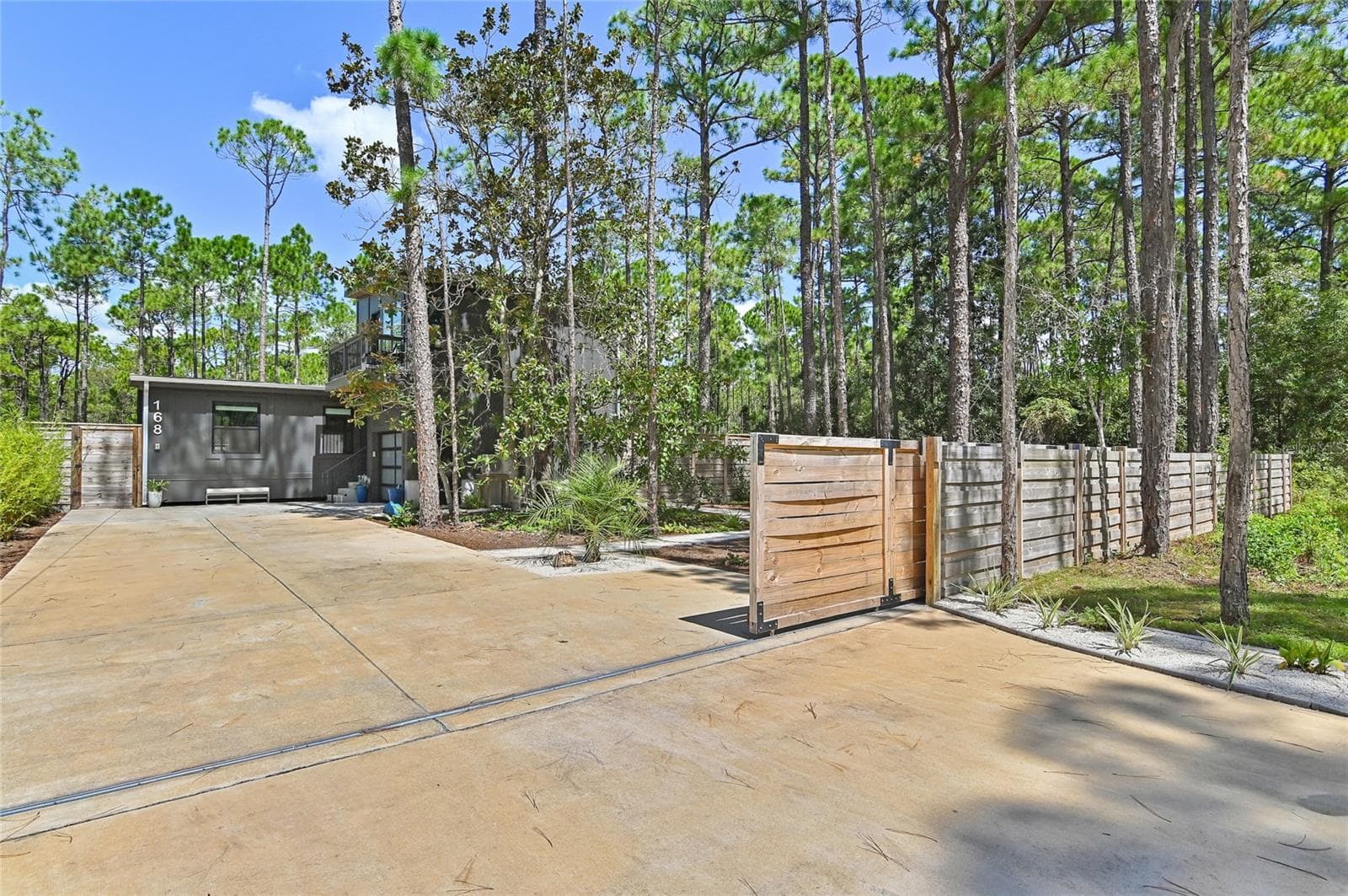 Single Family Residence at 168 LONG LEAF CIR, SANTA ROSA BEACH, photo 4 of 57