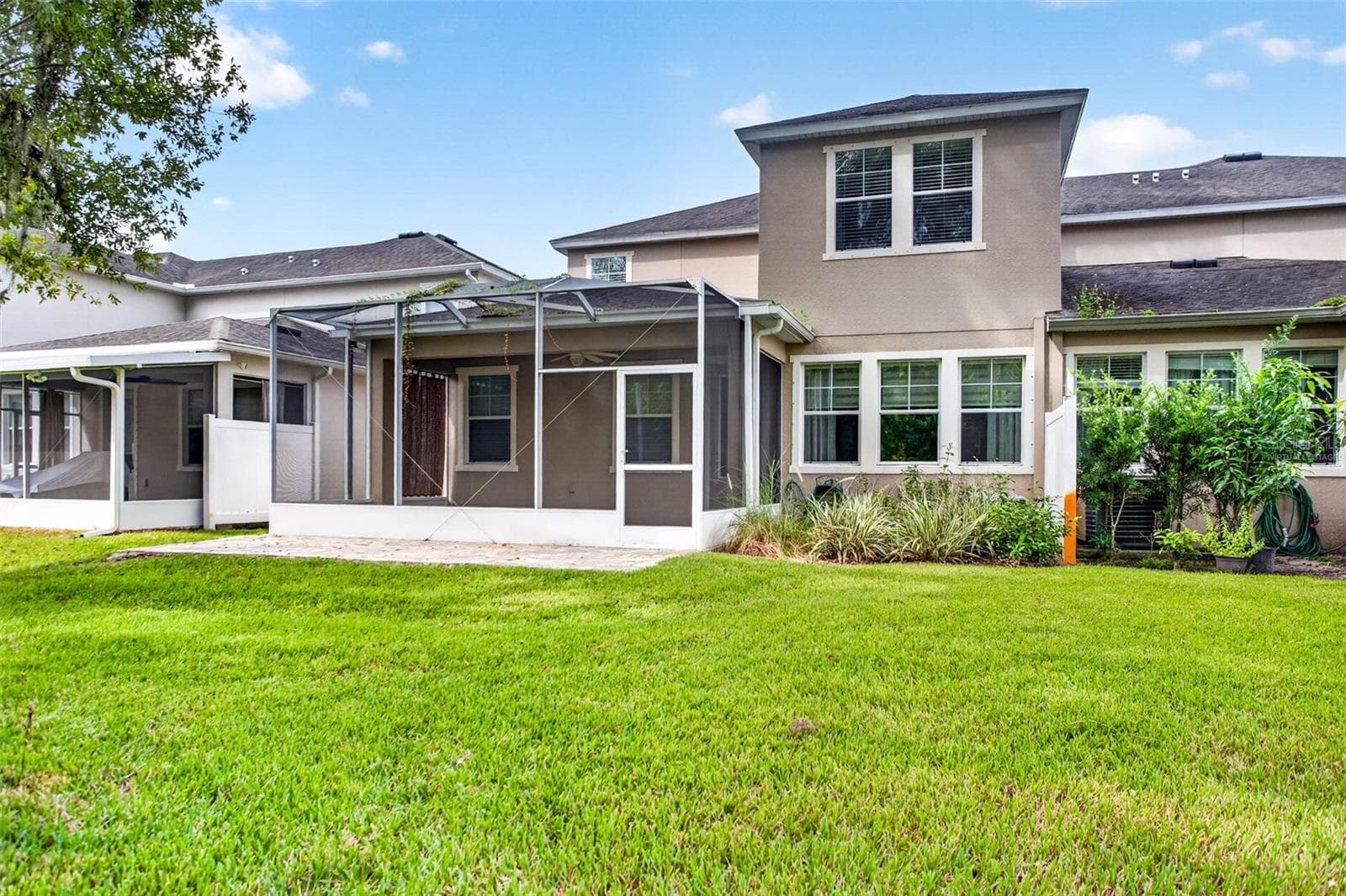 backyard - 14619 ROCKY BROOK DR, TAMPA