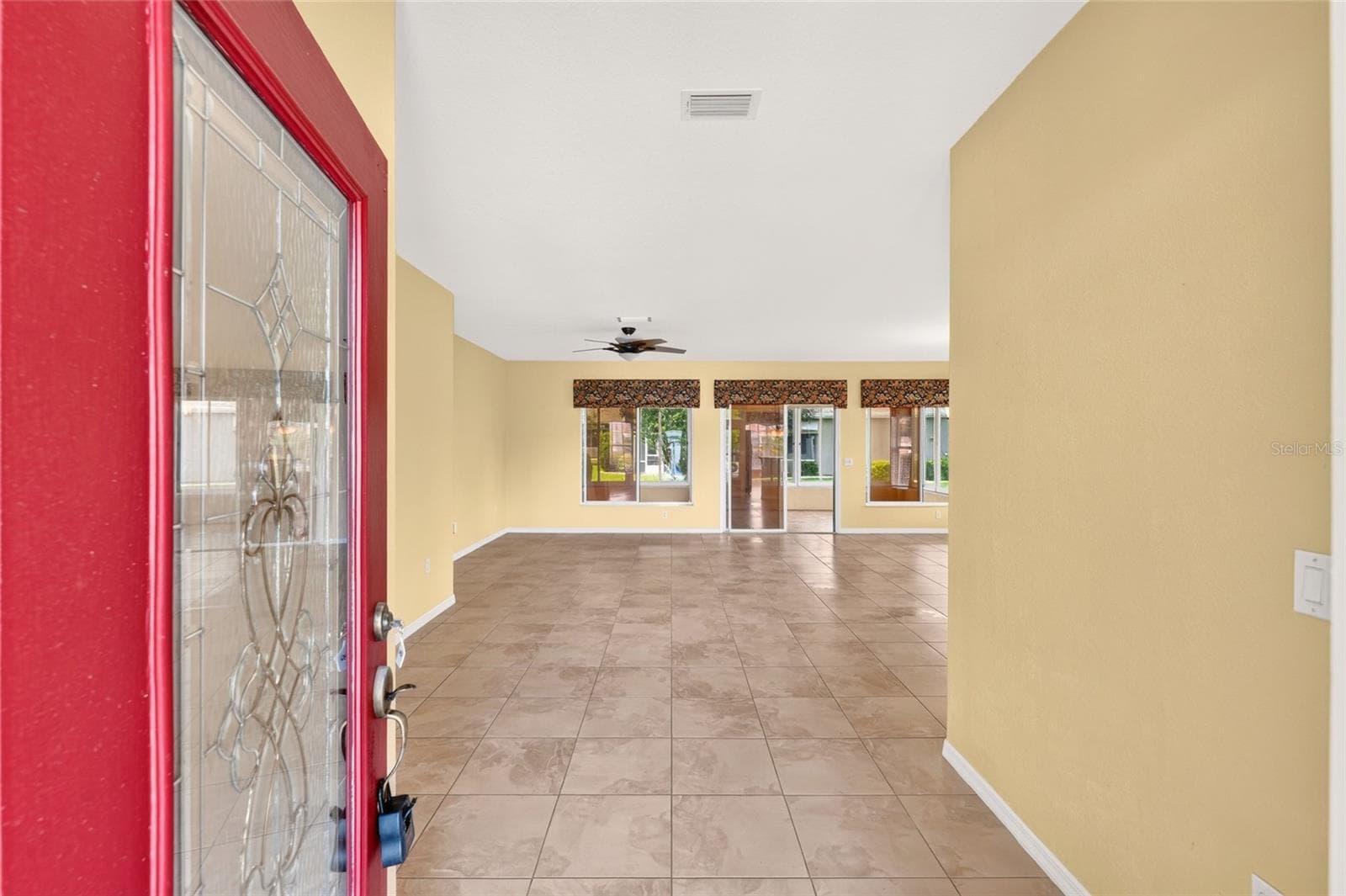 Single Family Residence at 12456 SE 92ND TER, SUMMERFIELD, photo 5 of 75