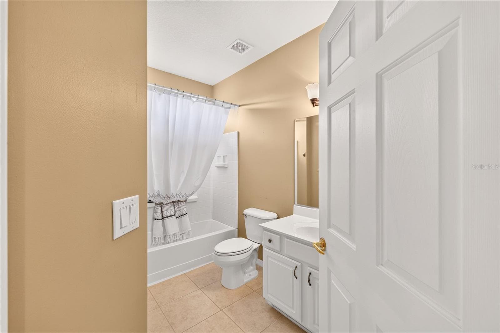 Single Family Residence at 12456 SE 92ND TER, SUMMERFIELD, photo 30 of 75