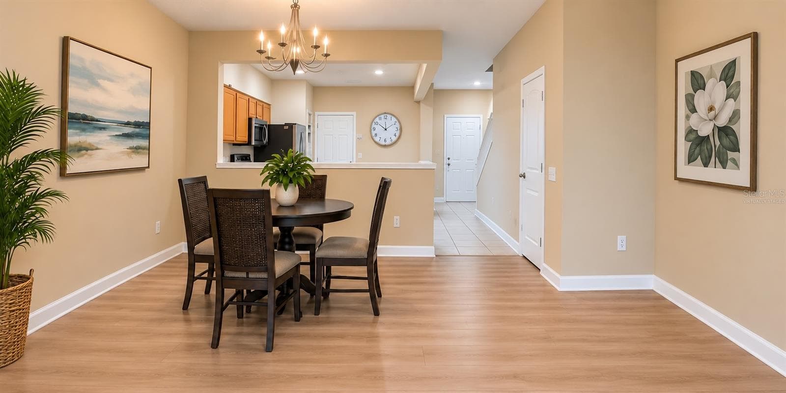 Virtually Staged - 4842 BARNSTEAD DR, RIVERVIEW