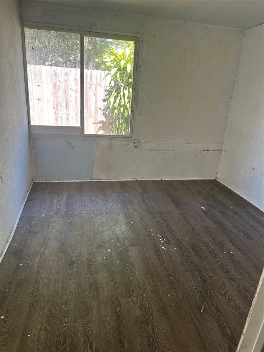 Single Family Residence at 5234 9TH AVE N, ST PETERSBURG, photo 10 of 14