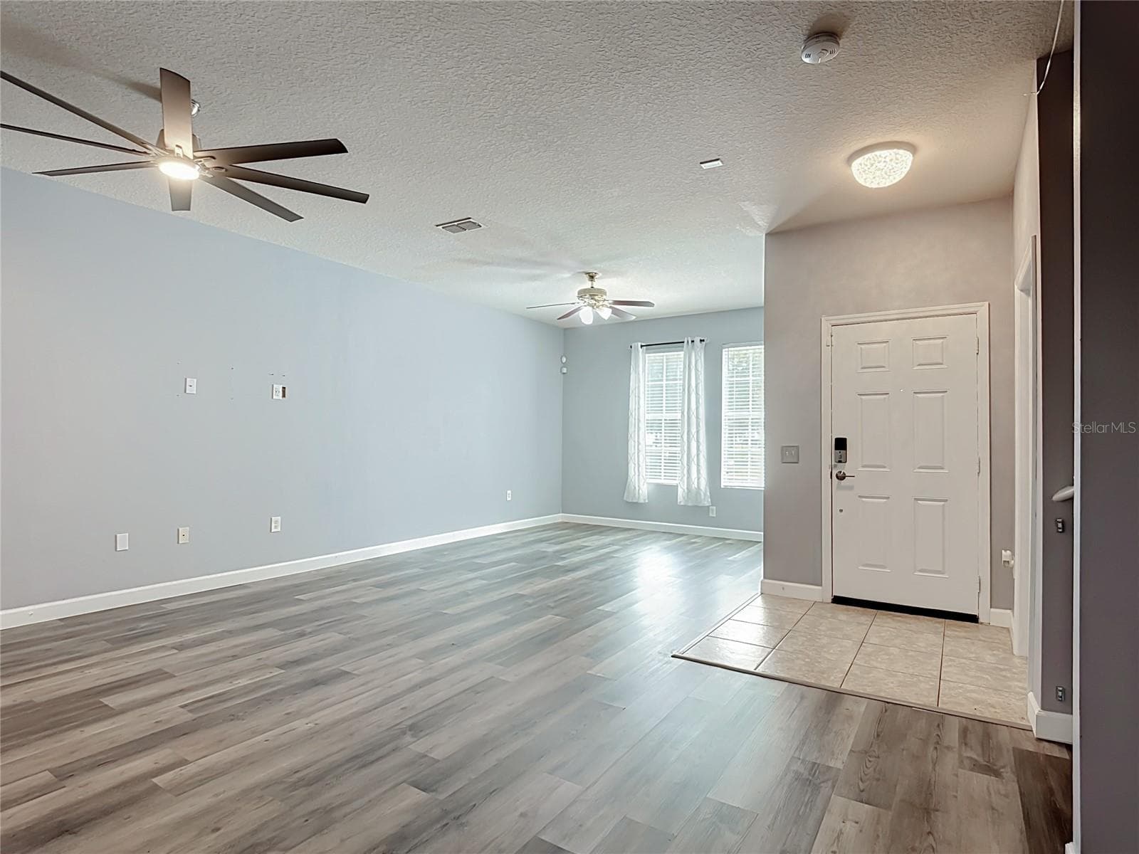 Townhouse at 2431 GRASMERE VIEW PKWY N, KISSIMMEE, photo 5 of 51