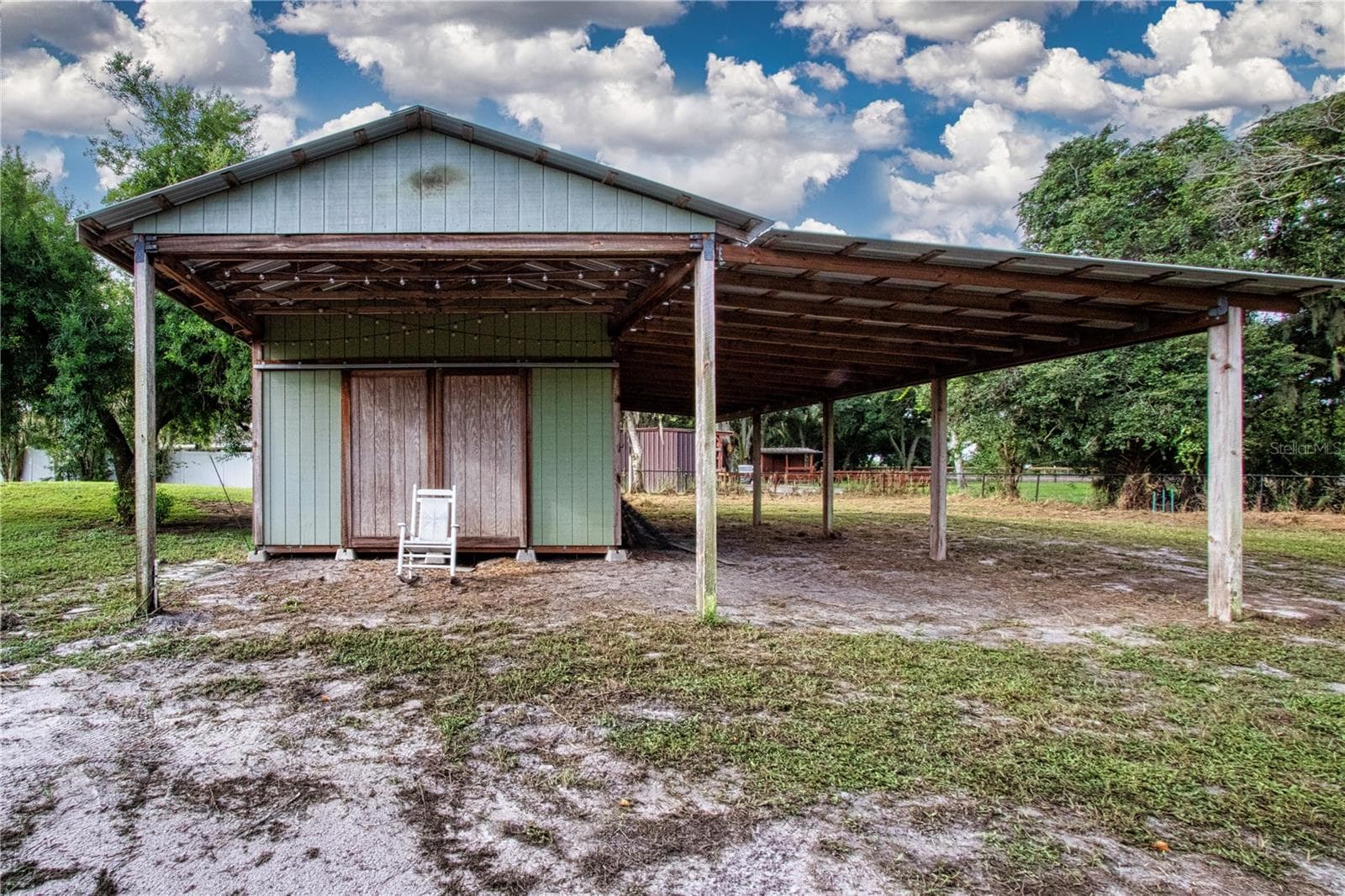 Front of barn 16X24 enclosed work shop 12x32 lean to - 2501 LIGHTFOOT RD, WIMAUMA