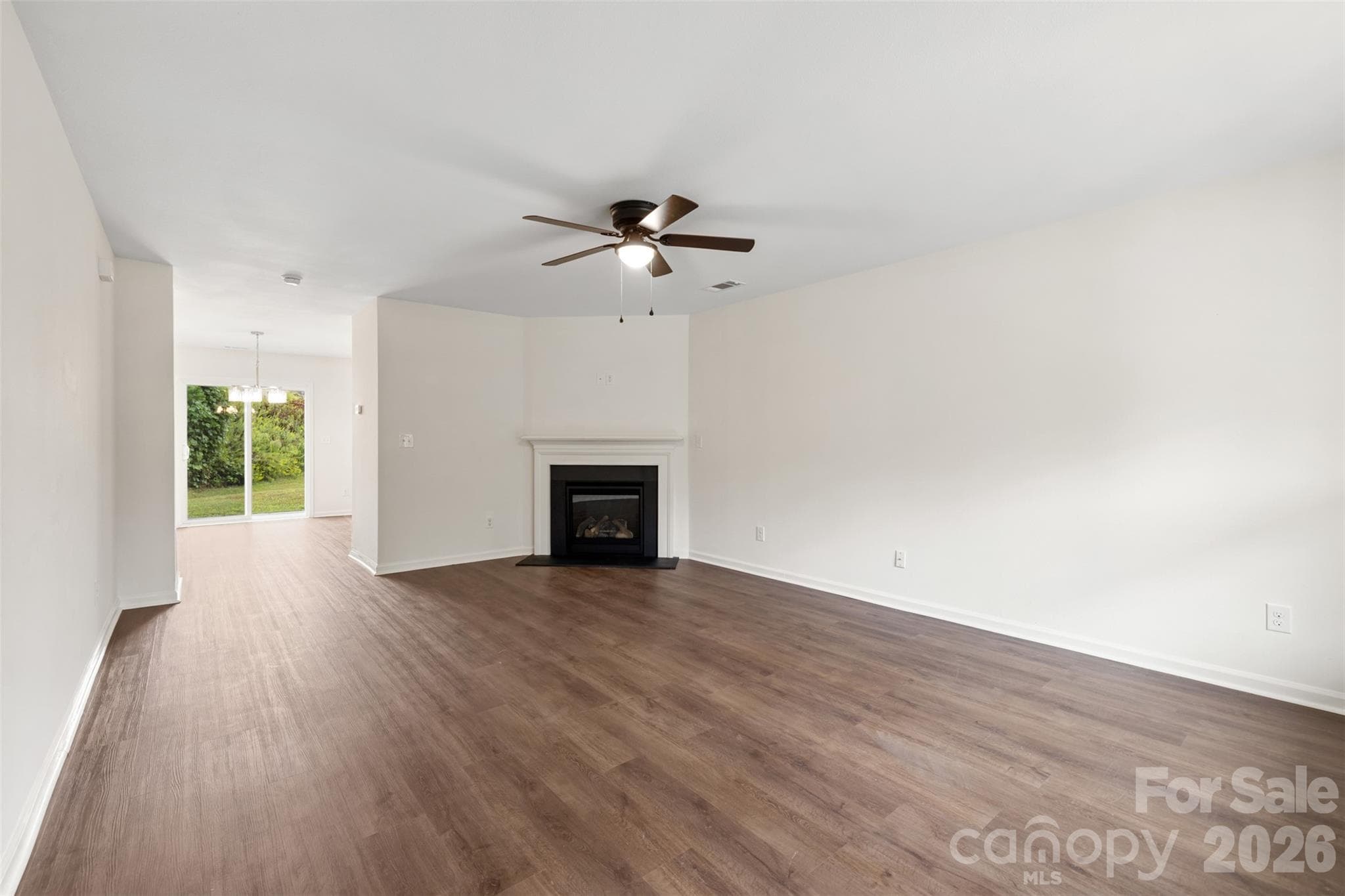 Living room - 2824 Easton Knoll Drive, Dallas