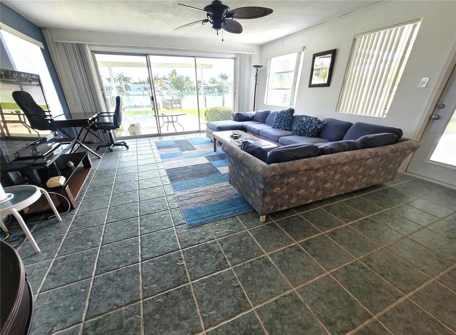 Single Family Residence at 137 MIDWAY IS, CLEARWATER, photo 13 of 27
