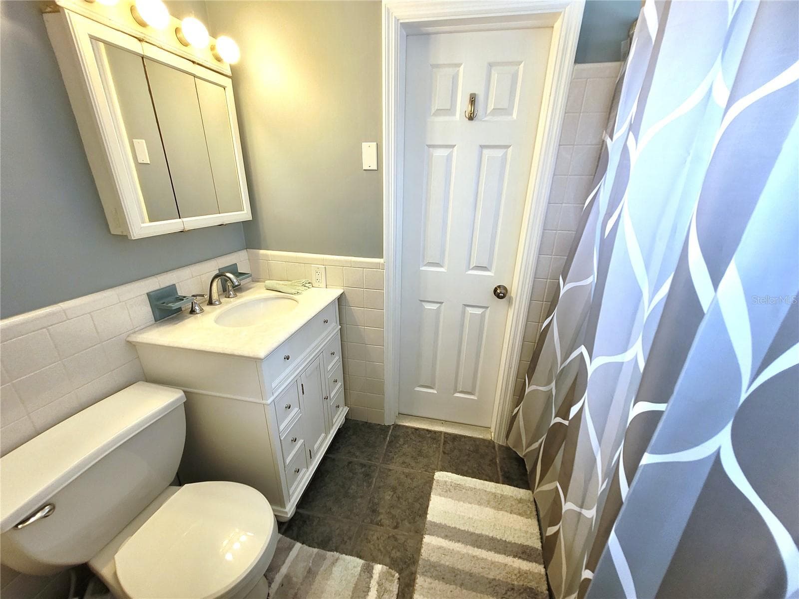 Single Family Residence at 137 MIDWAY IS, CLEARWATER, photo 15 of 27
