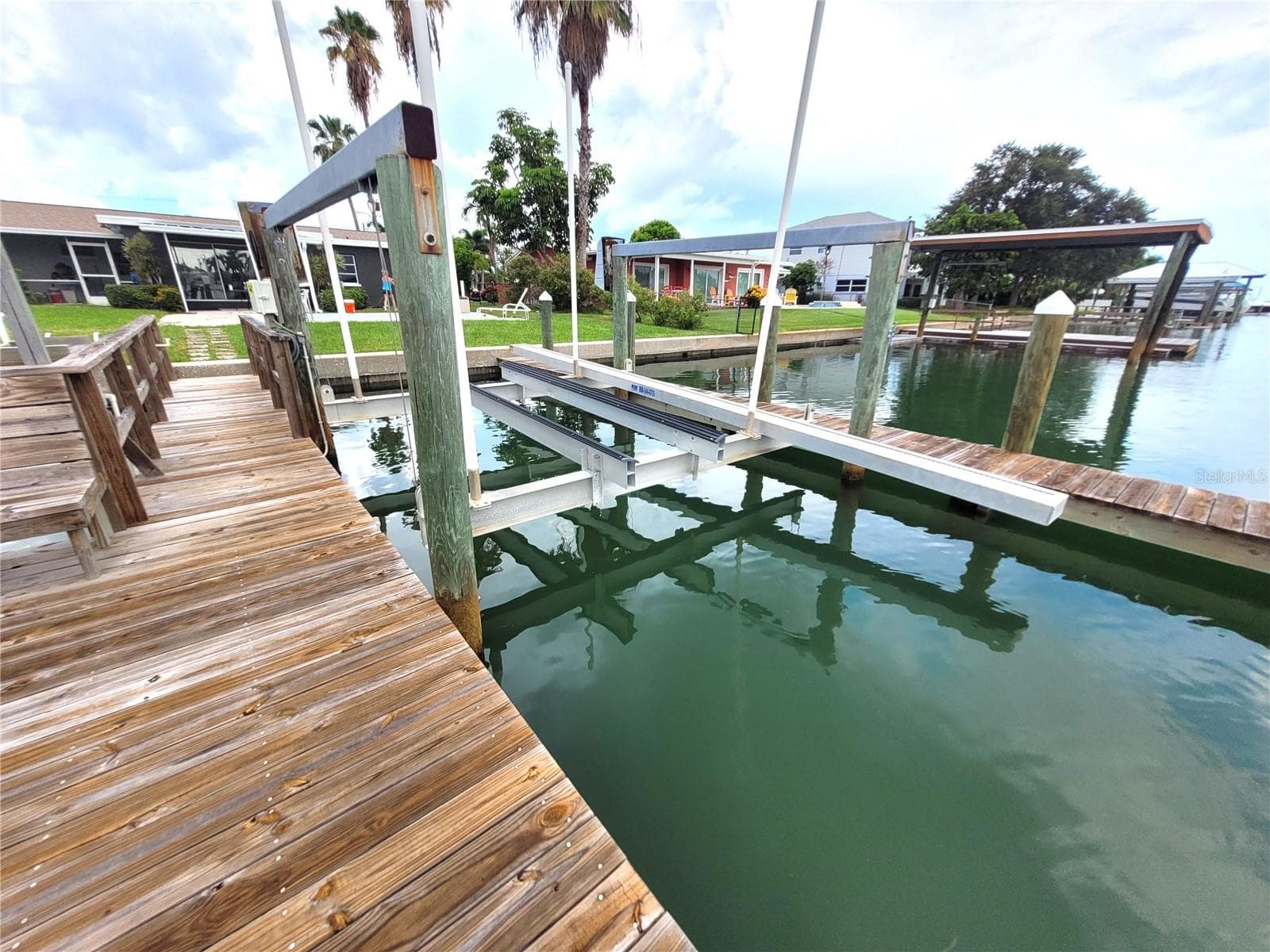 Single Family Residence at 137 MIDWAY IS, CLEARWATER, photo 21 of 27