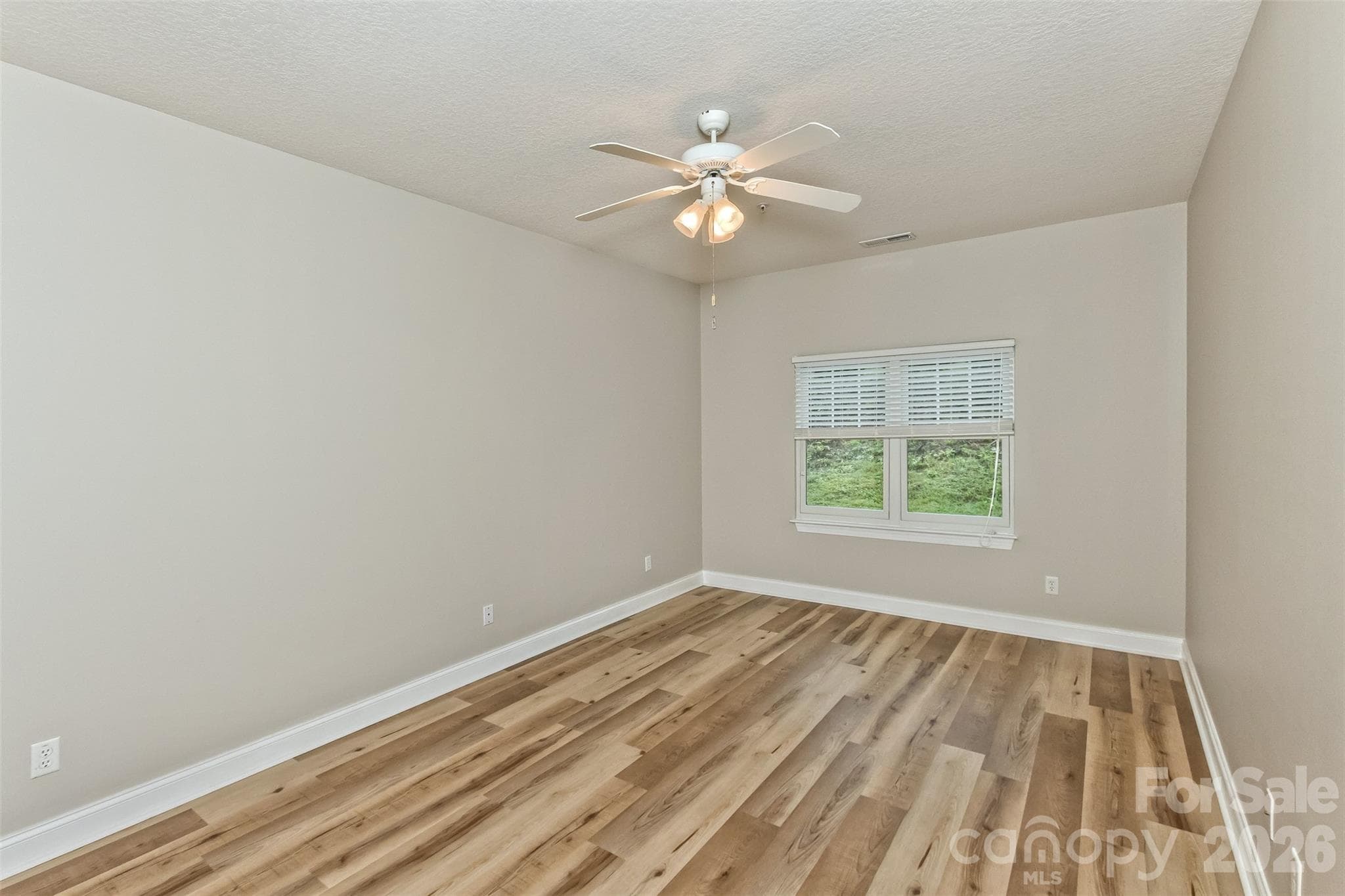 Condominium at 123 Foxden Drive, Fletcher, photo 13 of 43