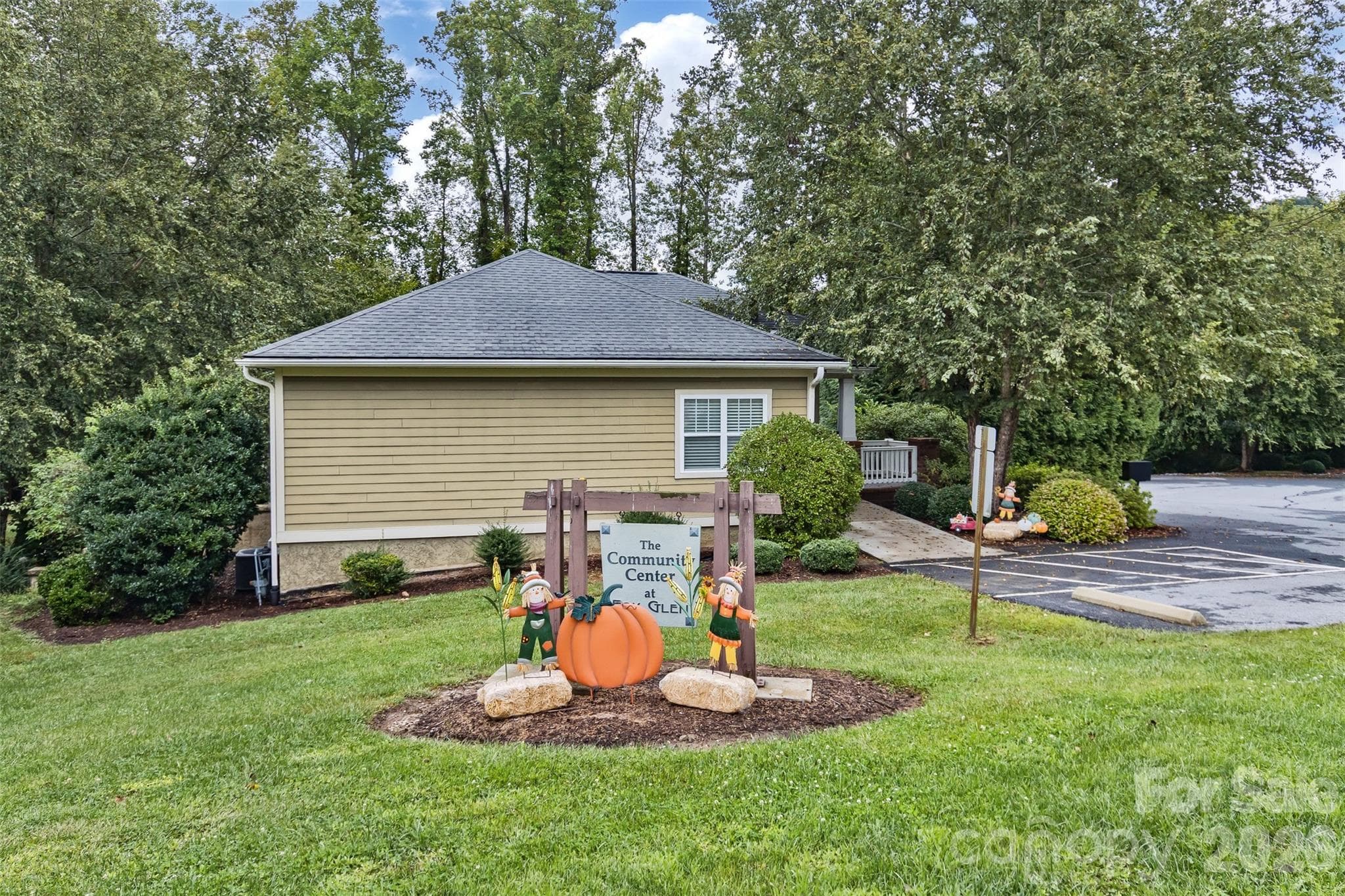 Condominium at 123 Foxden Drive, Fletcher, photo 38 of 43