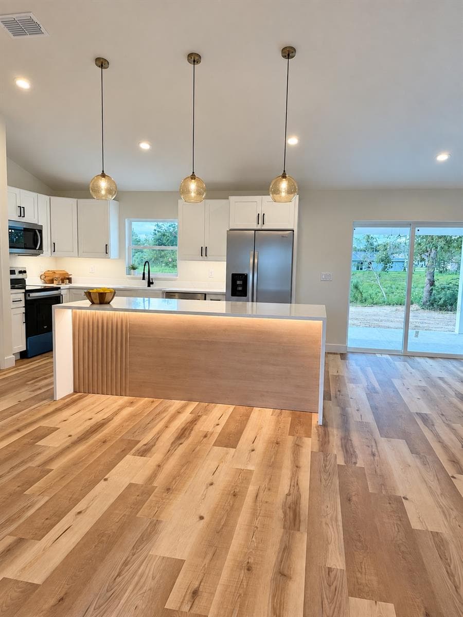 Single Family Residence at 115 JUNIPER CIR, OCALA, photo 7 of 35
