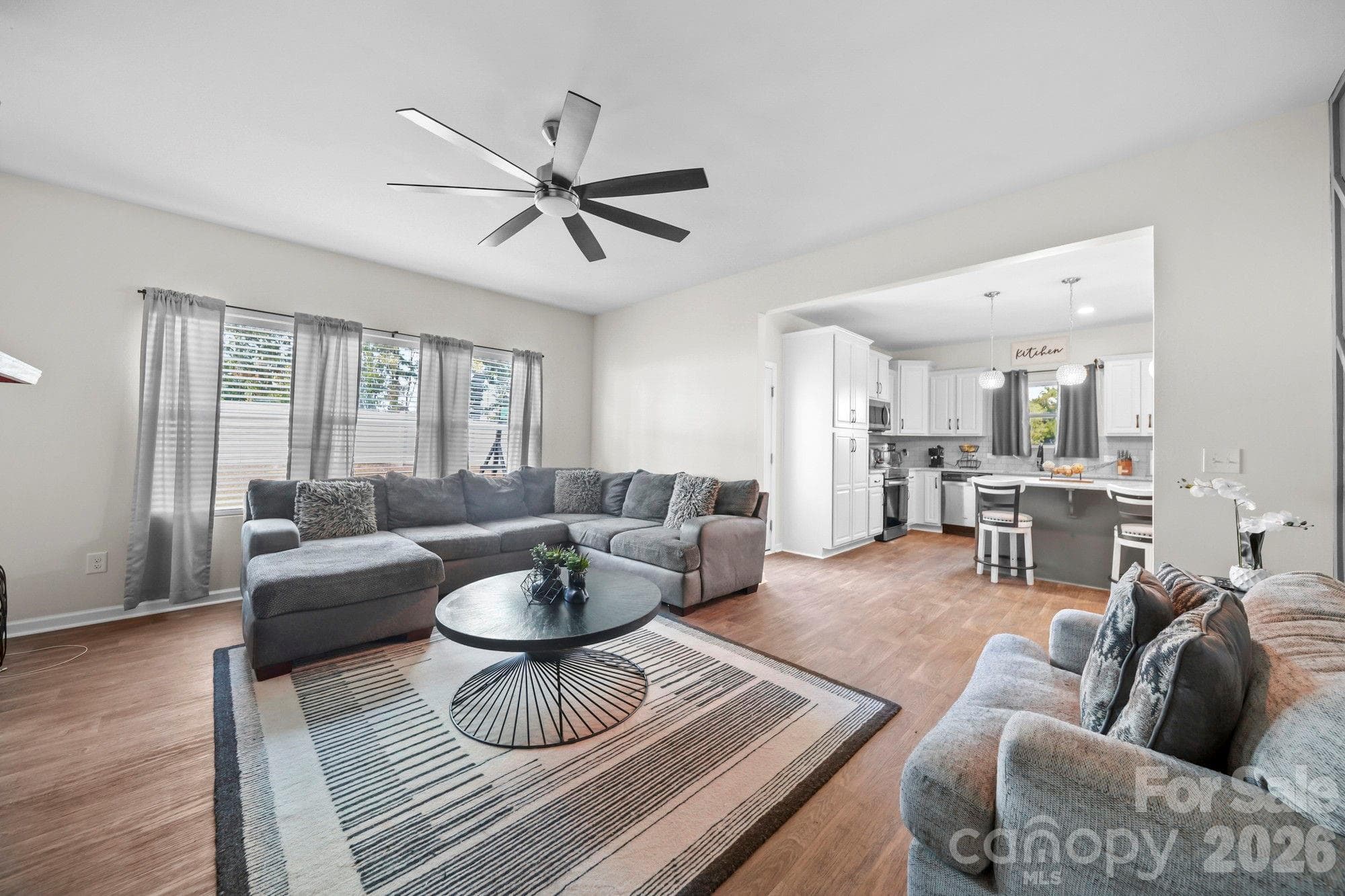 Single Family Residence at 1791 Savannah Lane, Stanfield, photo 11 of 37