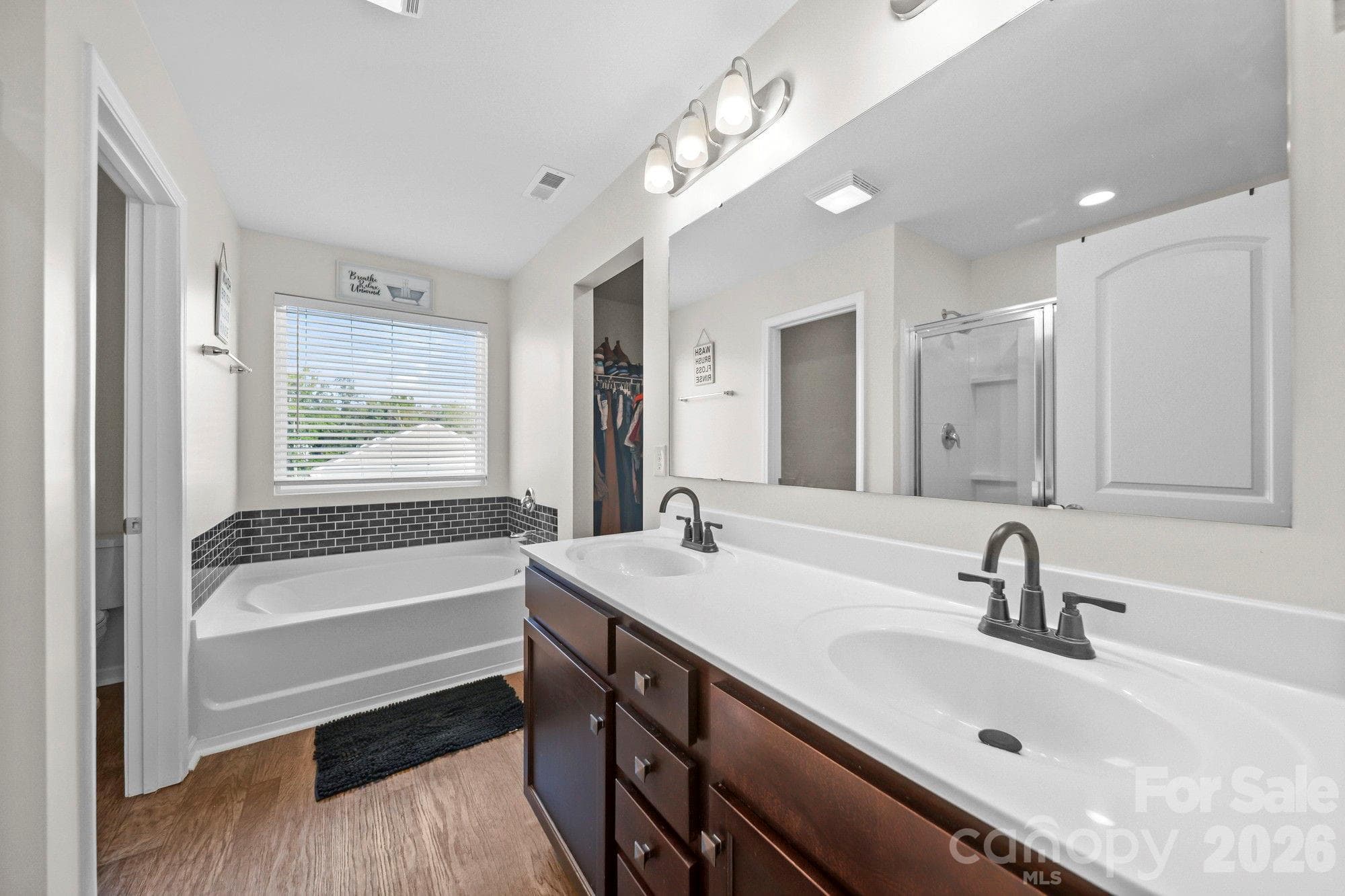 Single Family Residence at 1791 Savannah Lane, Stanfield, photo 16 of 37