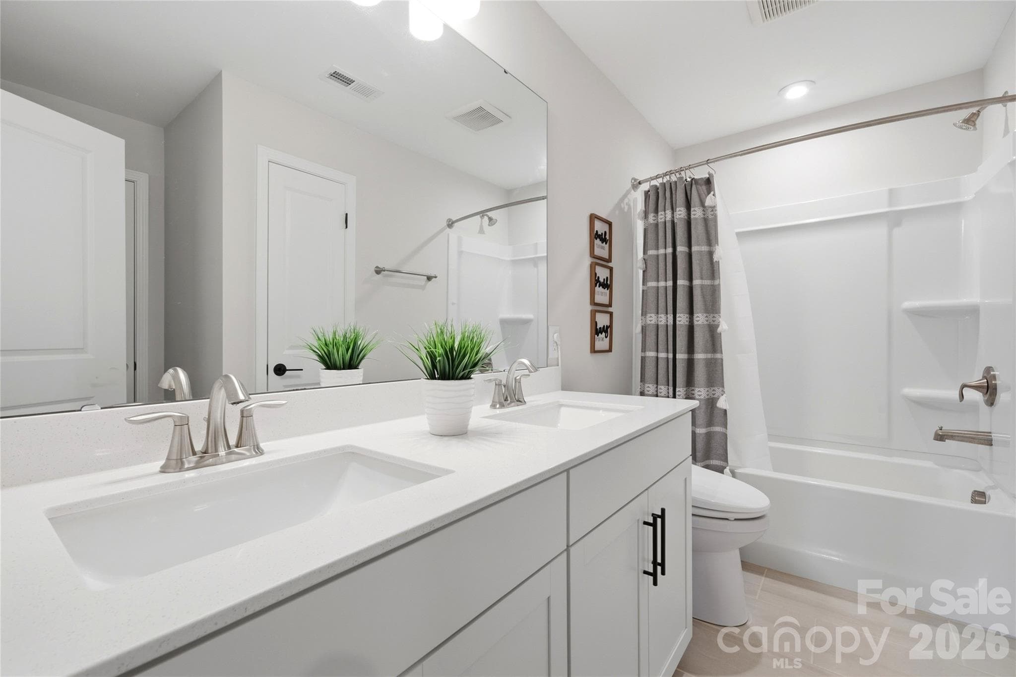 Secondary Bathroom - 1363 Regions Boulevard, Indian Land