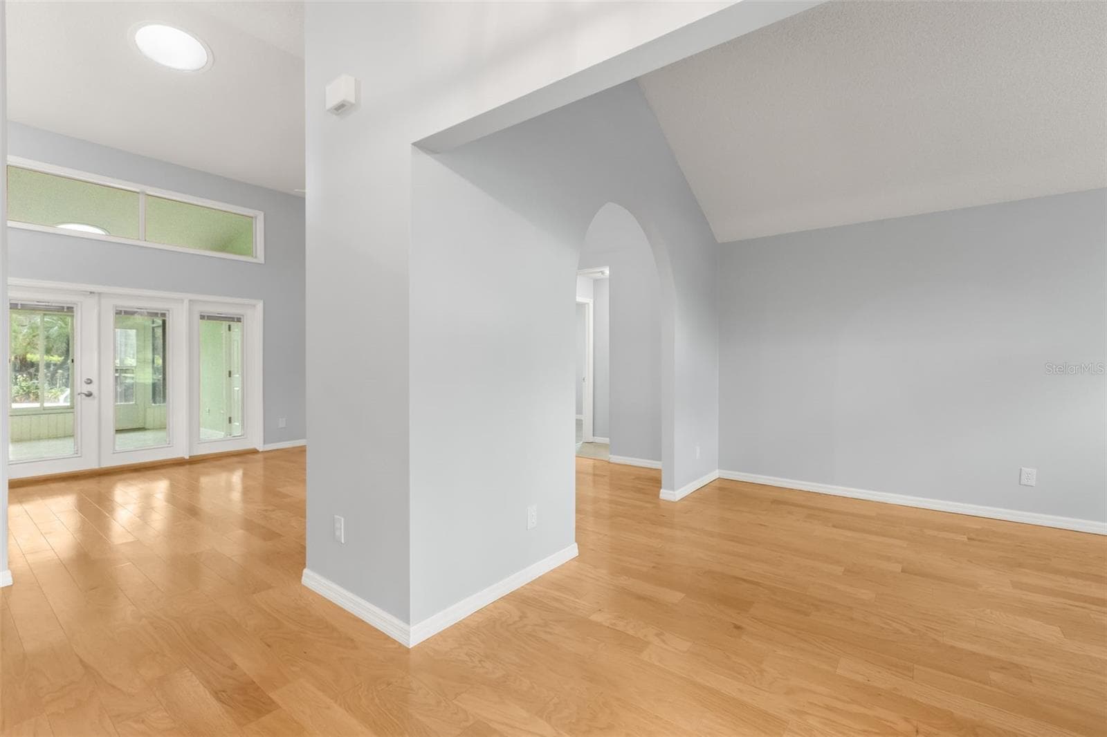 Single Family Residence at 13560 DORNOCH DR, ORLANDO, photo 4 of 34