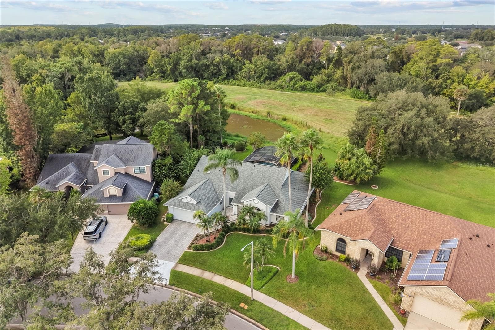Single Family Residence at 13560 DORNOCH DR, ORLANDO, photo 31 of 34