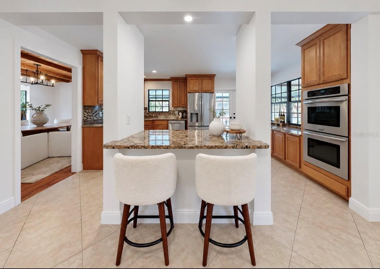 Single Family Residence at 2818 SPRINGDELL CIR, VALRICO, photo 14 of 71