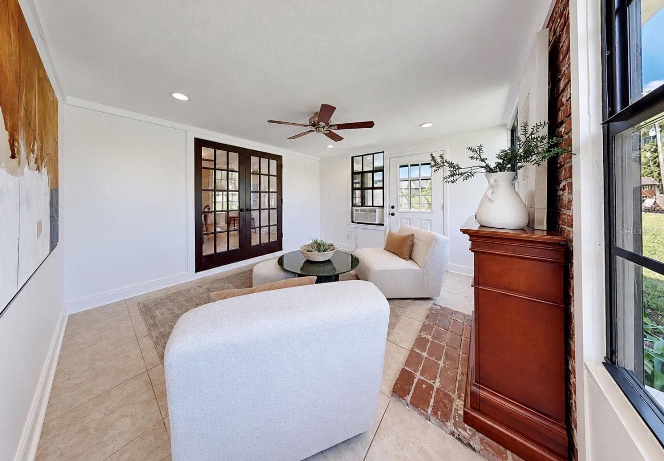Single Family Residence at 2818 SPRINGDELL CIR, VALRICO, photo 28 of 71