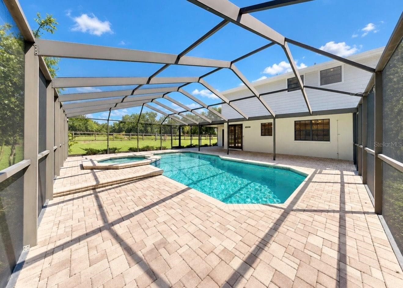 Single Family Residence at 2818 SPRINGDELL CIR, VALRICO, photo 48 of 71