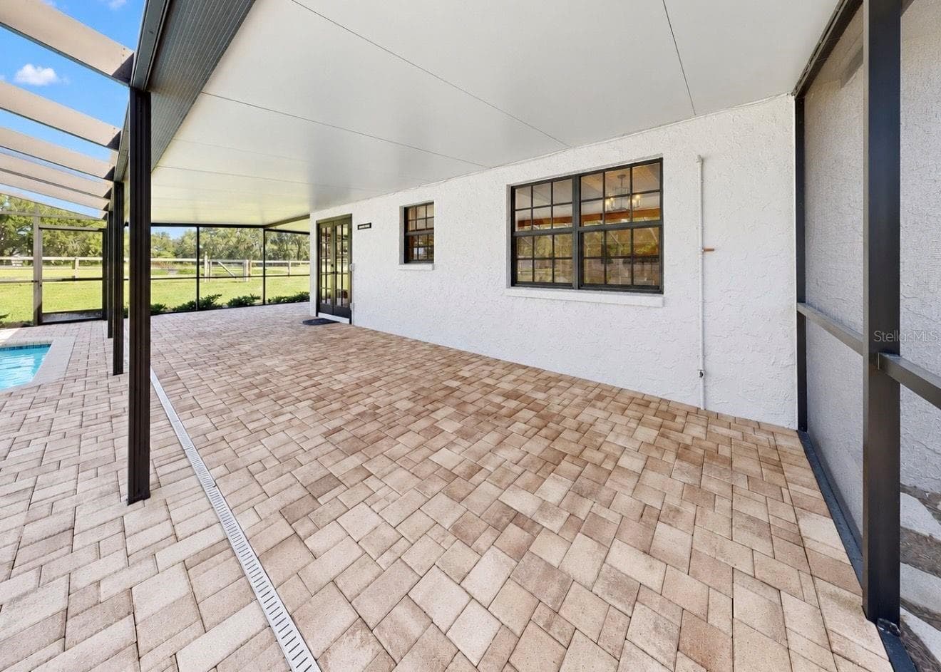Single Family Residence at 2818 SPRINGDELL CIR, VALRICO, photo 53 of 71