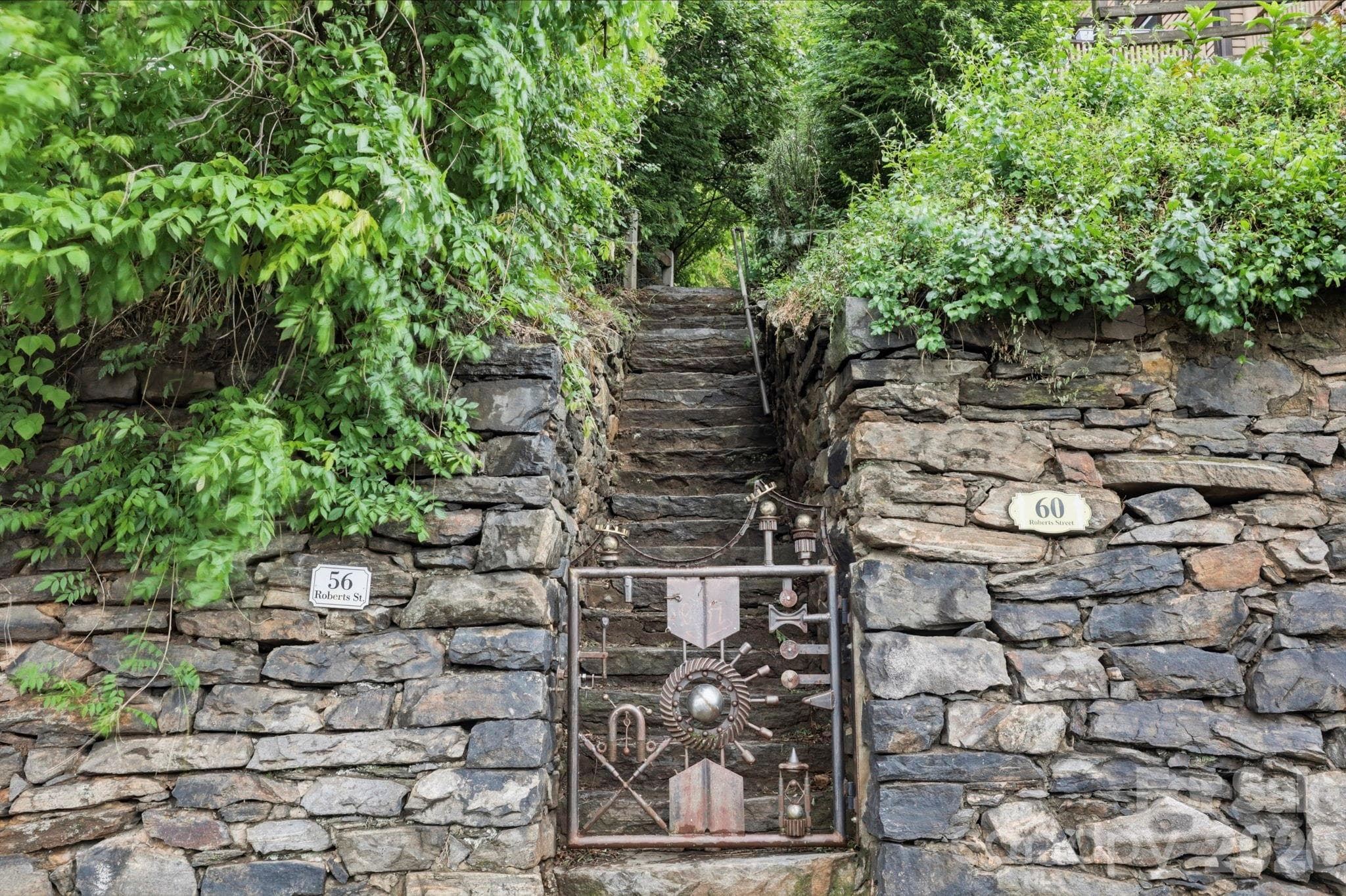 Ever wondered where this gate leads...... - 60 Roberts Street, Asheville