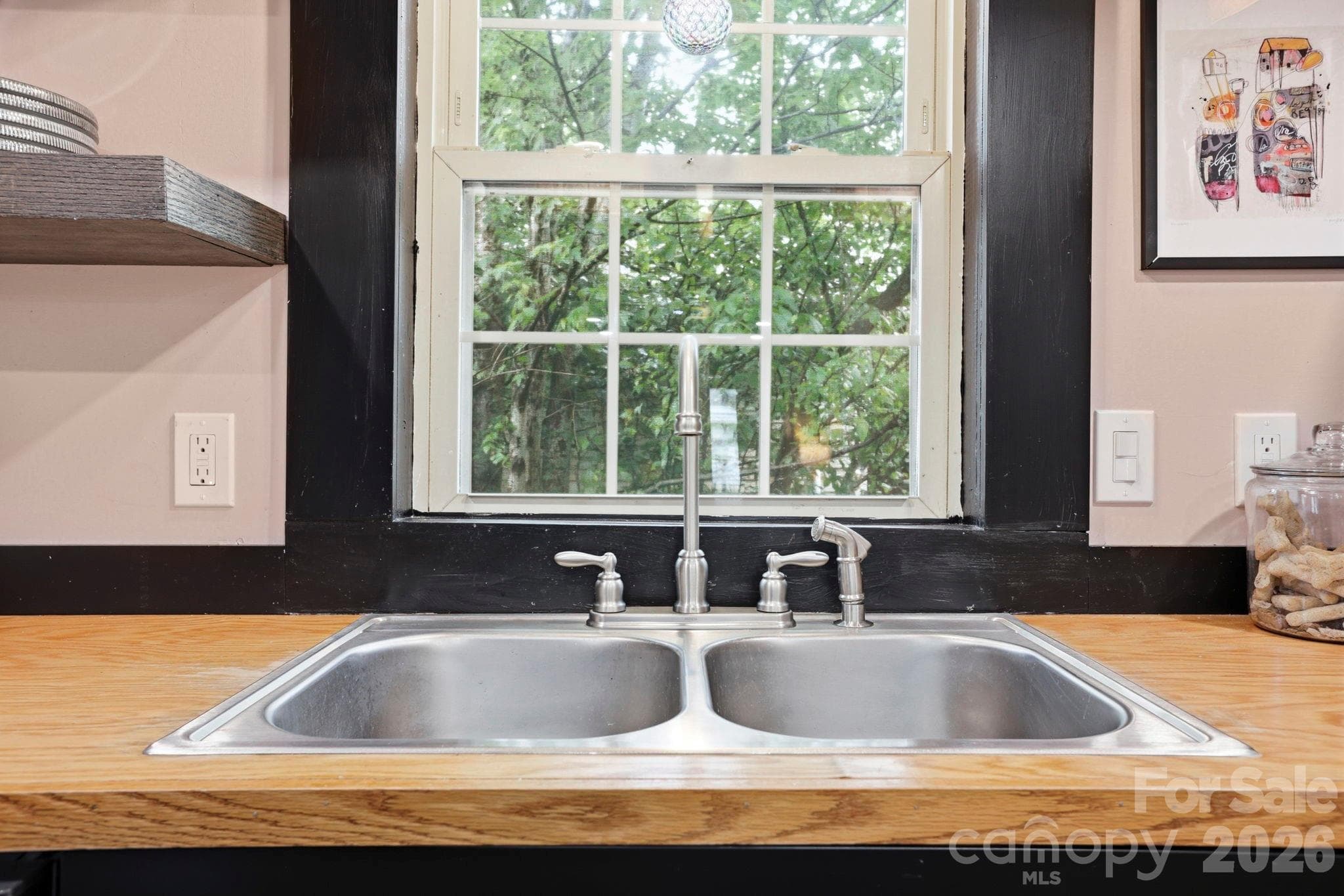 Single Family Residence at 60 Roberts Street, Asheville, photo 9 of 45