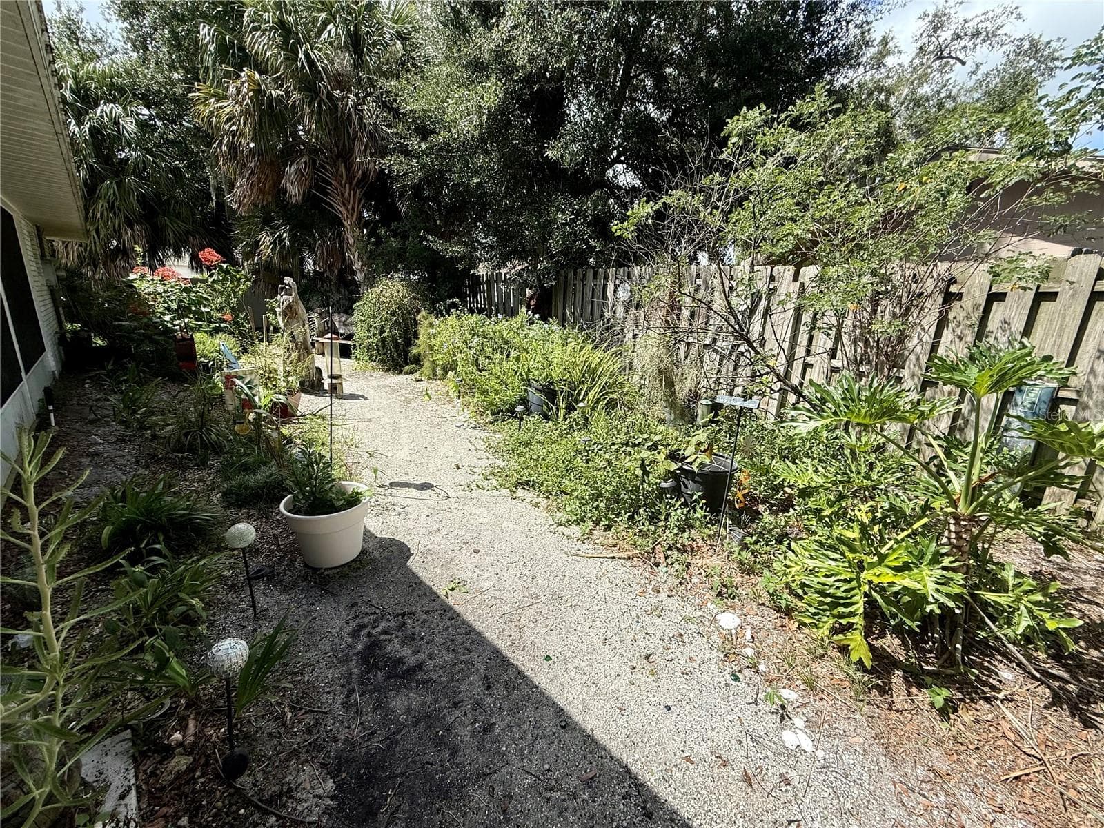 Single Family Residence at 400 BAYOU RD, WINTER HAVEN, photo 42 of 72