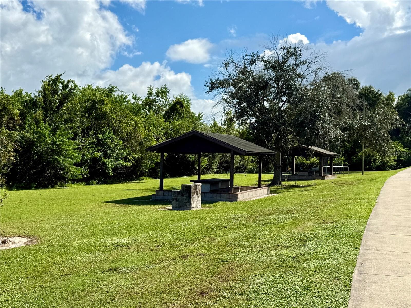 Single Family Residence at 400 BAYOU RD, WINTER HAVEN, photo 60 of 72