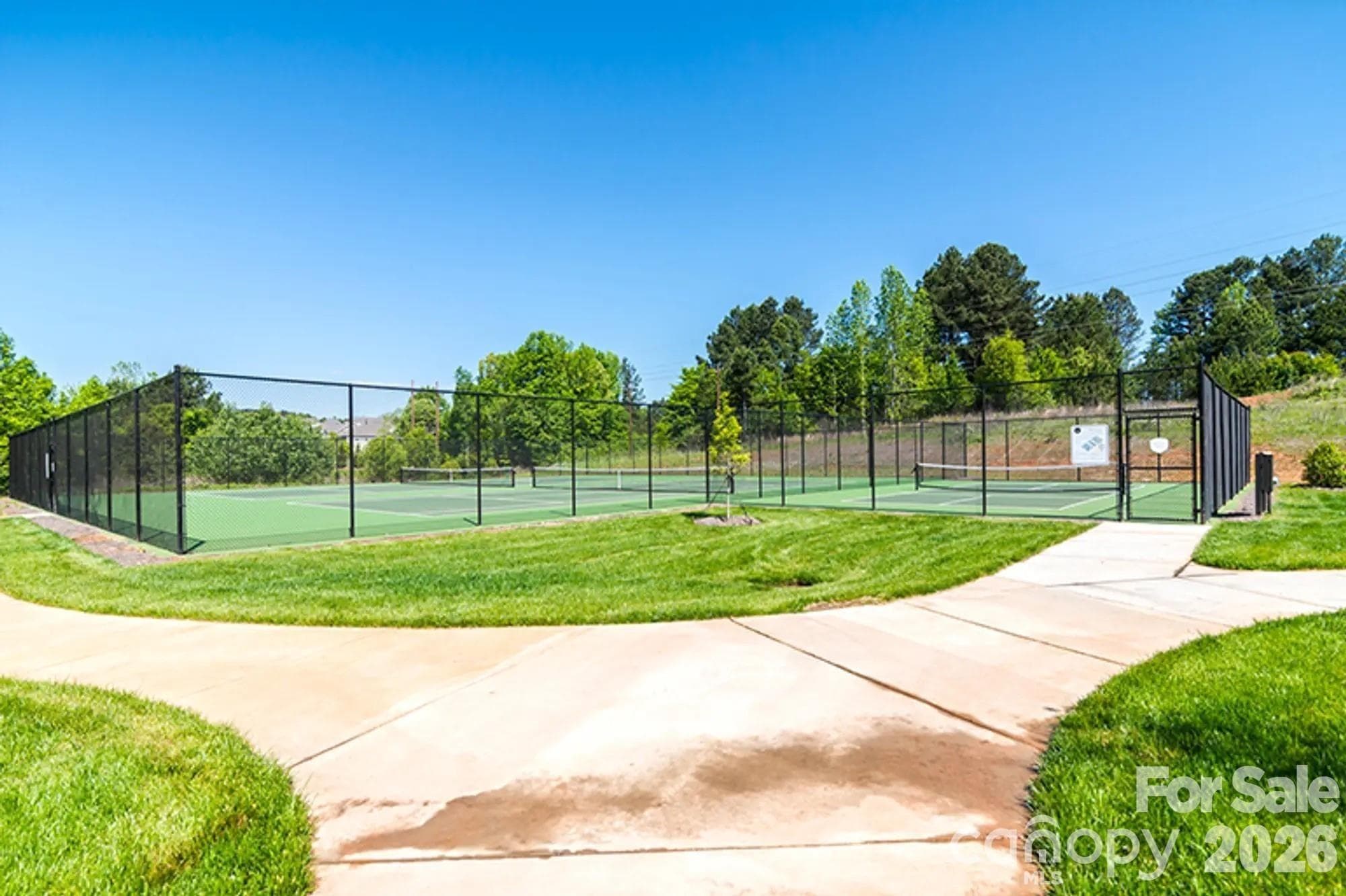 Vineyard Tennis Courts - 7715 Porrera Street, Charlotte