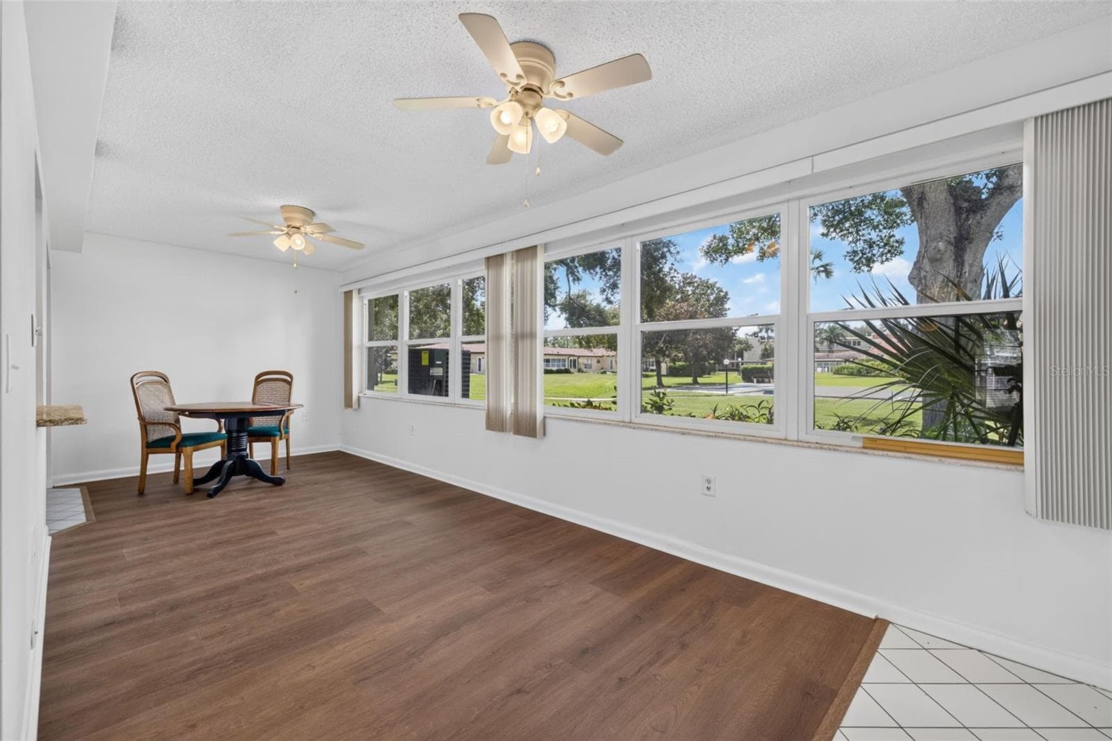 Sunroom - 12200 VONN RD #7D, LARGO
