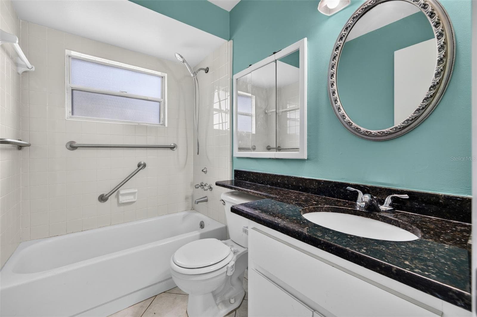 Guest Bathroom - 12200 VONN RD #7D, LARGO