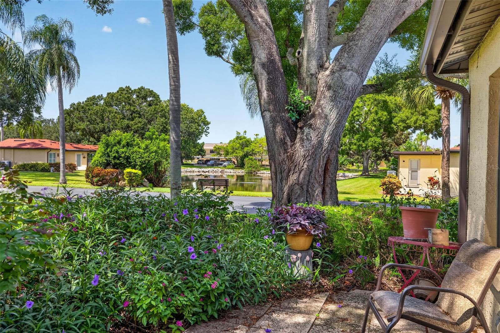 Patio - 12200 VONN RD #7D, LARGO