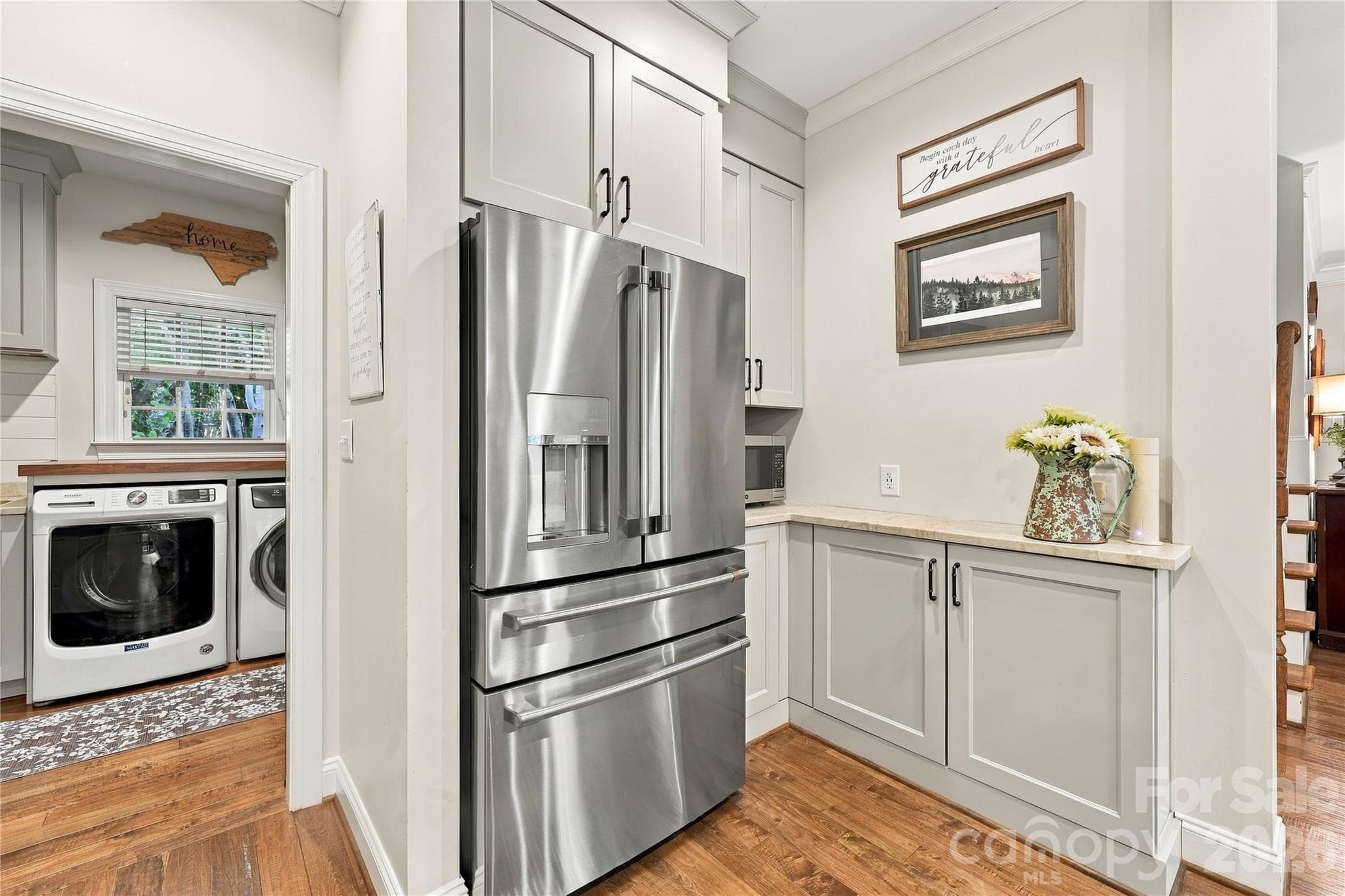 Single Family Residence at 232 Pebble Stone Lane, Matthews, photo 11 of 47