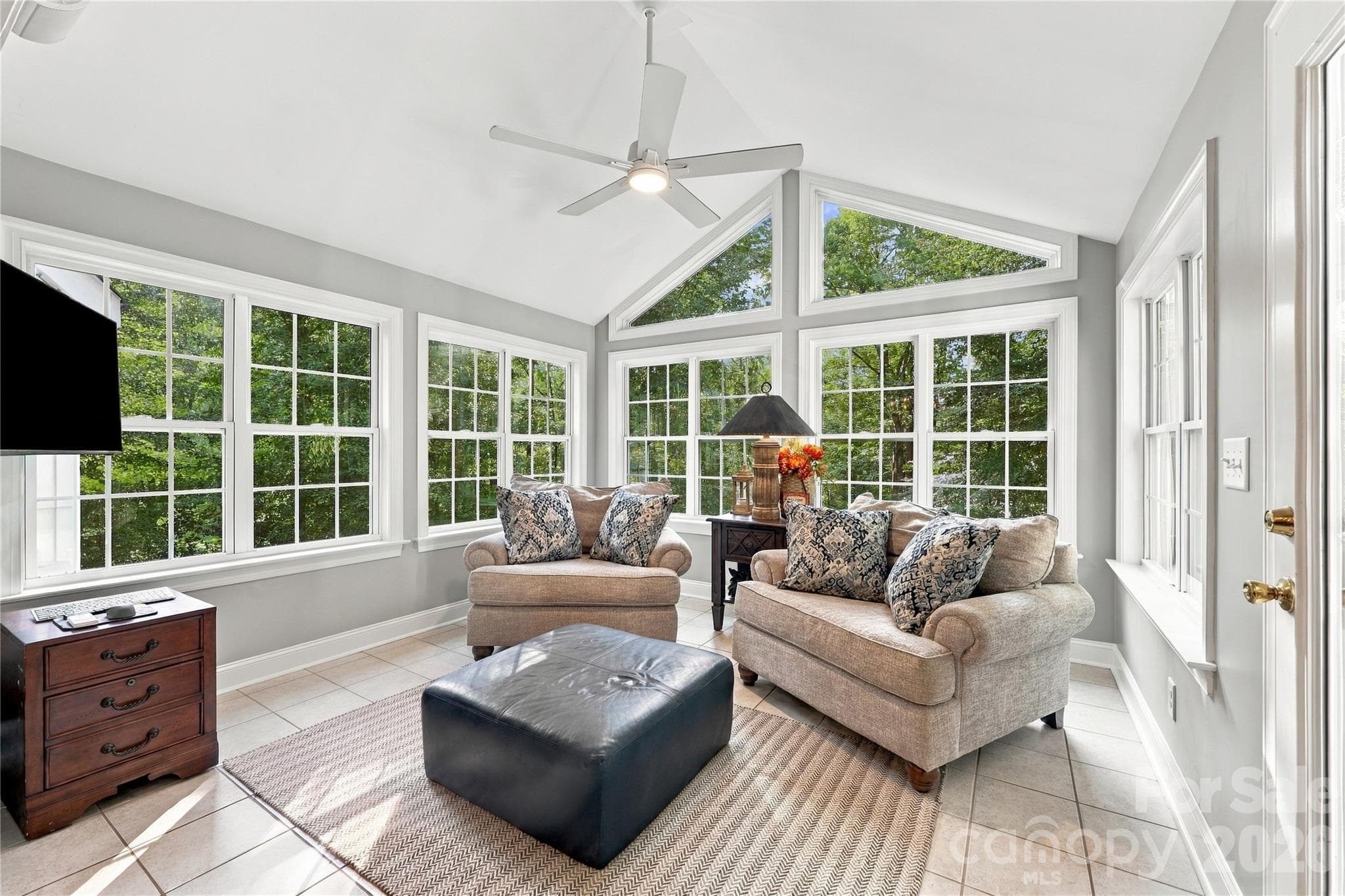 Single Family Residence at 232 Pebble Stone Lane, Matthews, photo 13 of 47