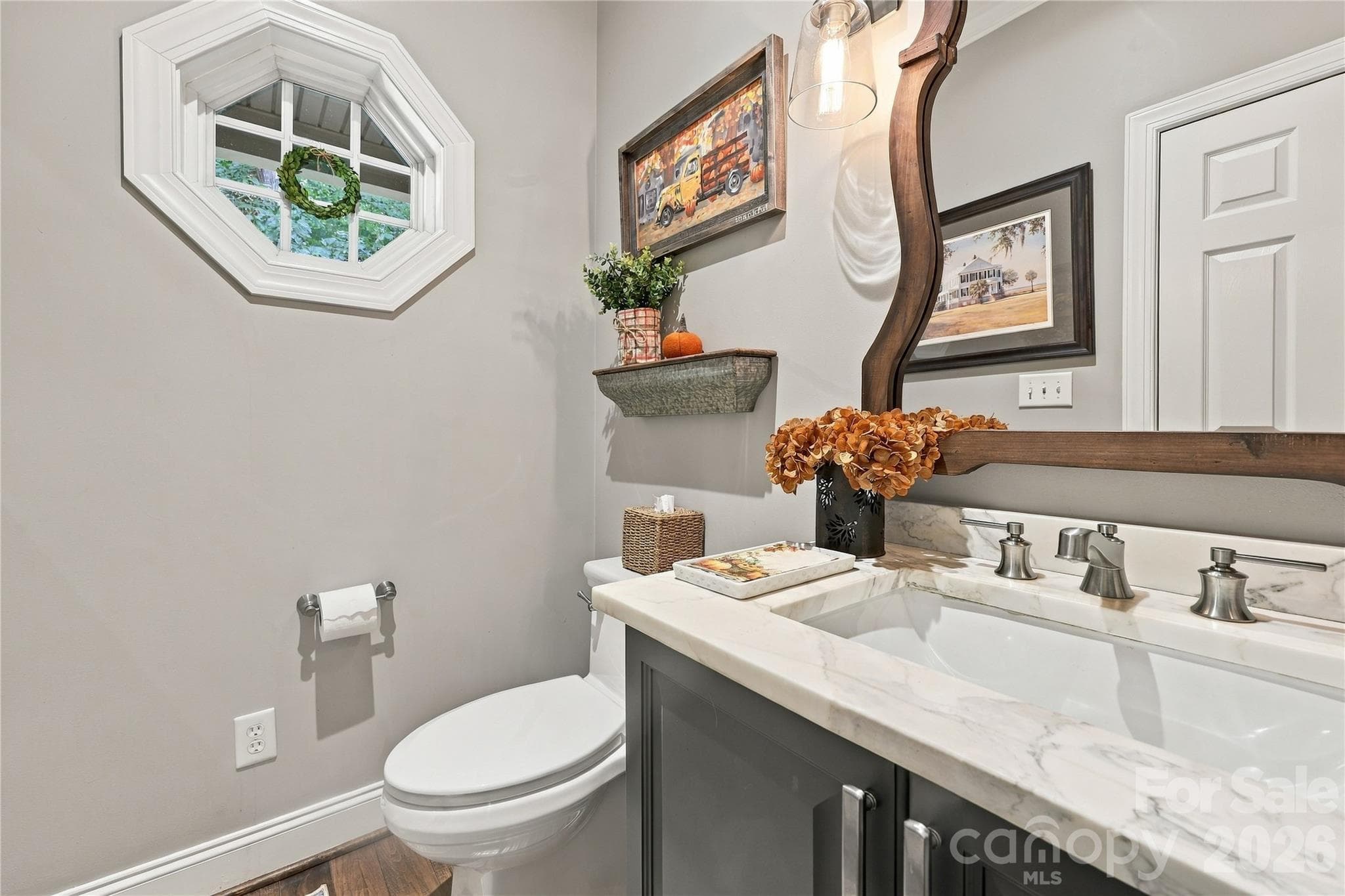 Single Family Residence at 232 Pebble Stone Lane, Matthews, photo 16 of 47